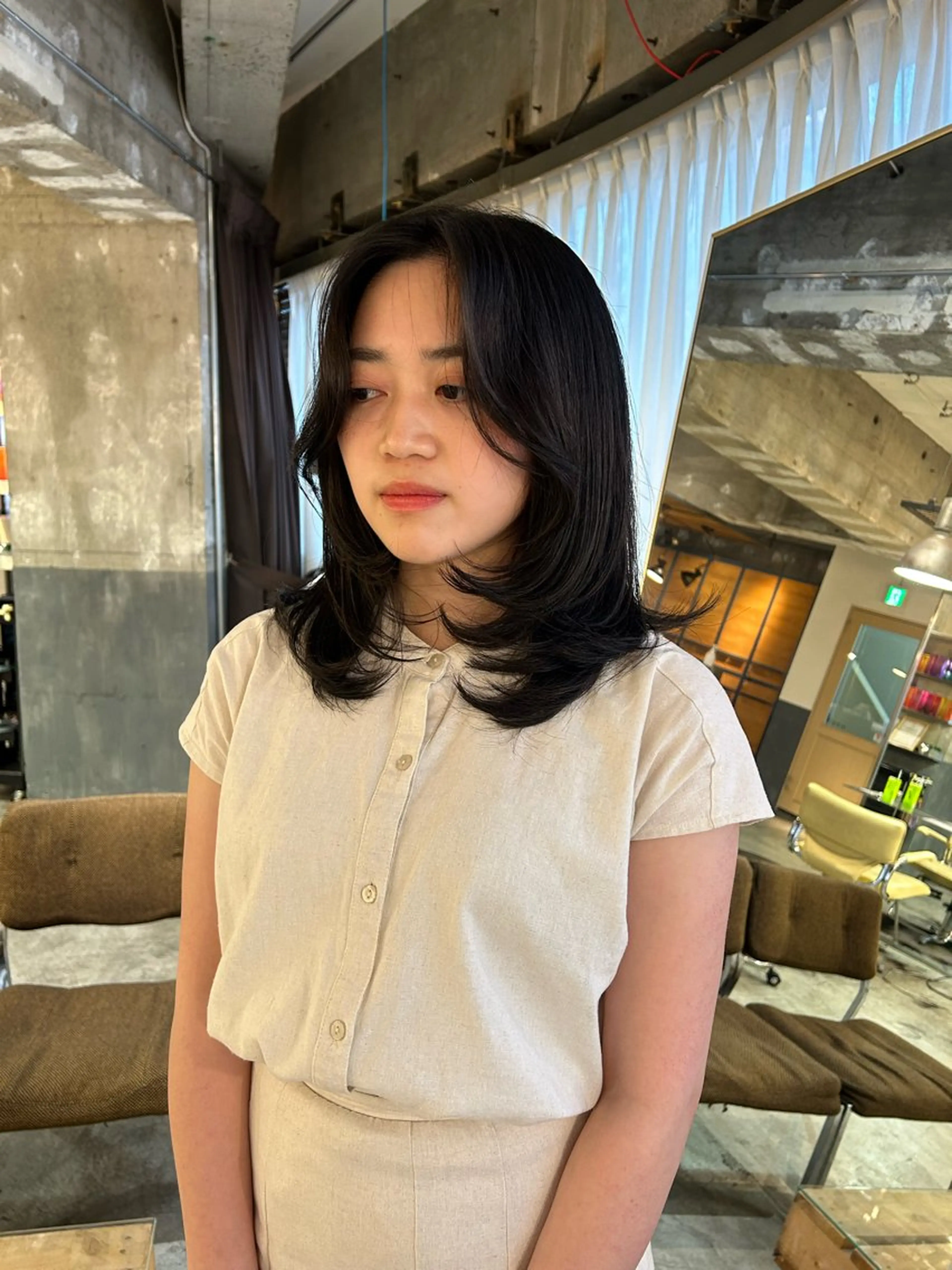 ミディアム カラー ミディアムレイヤー レイヤーカット カット ショートカット募集中 /NAGISAのヘアスタイル