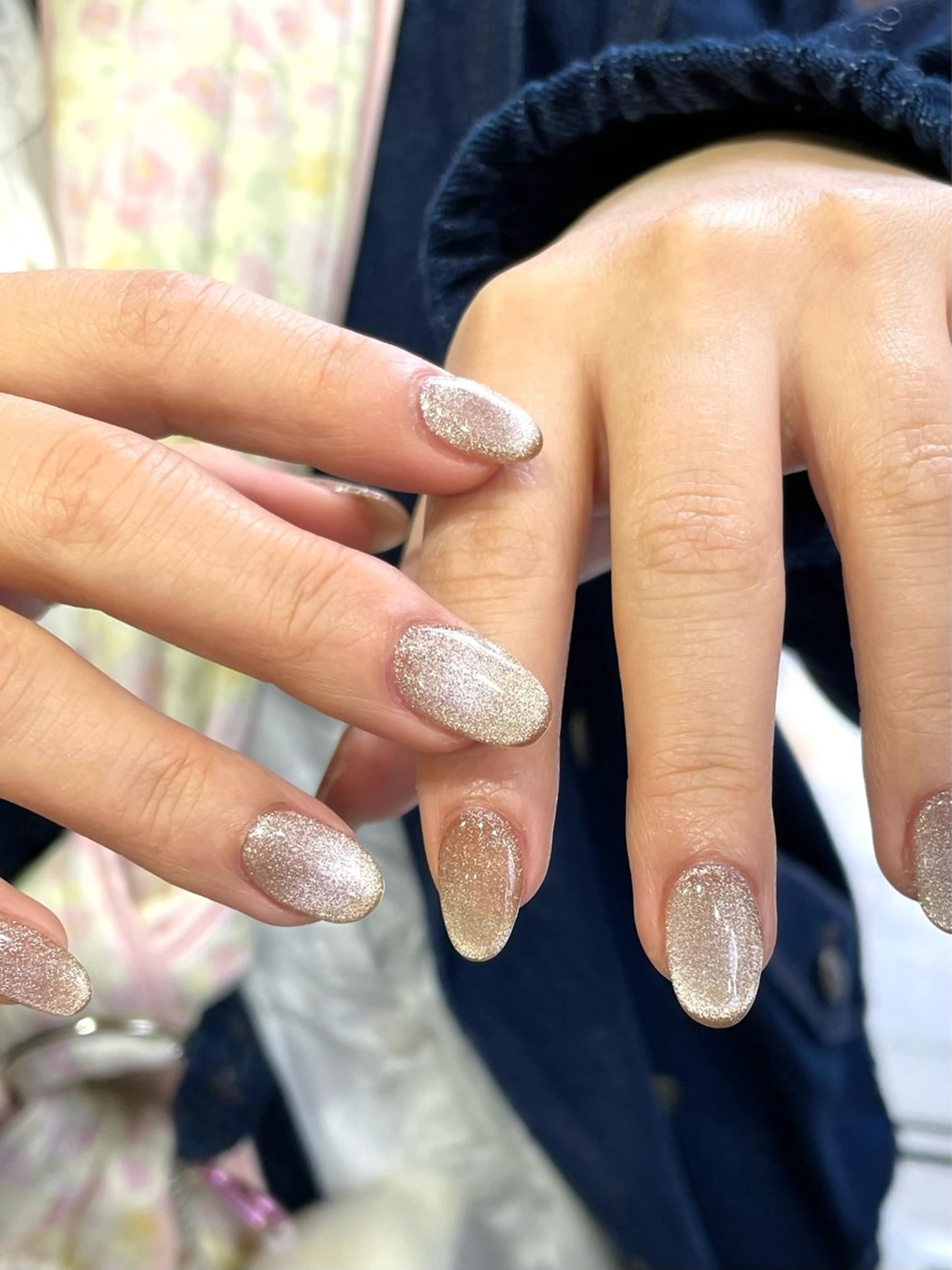 ❣️🧲【流行中!】マグネットネイルワンカラー(ドライケア付き!)🧲❣️の写真