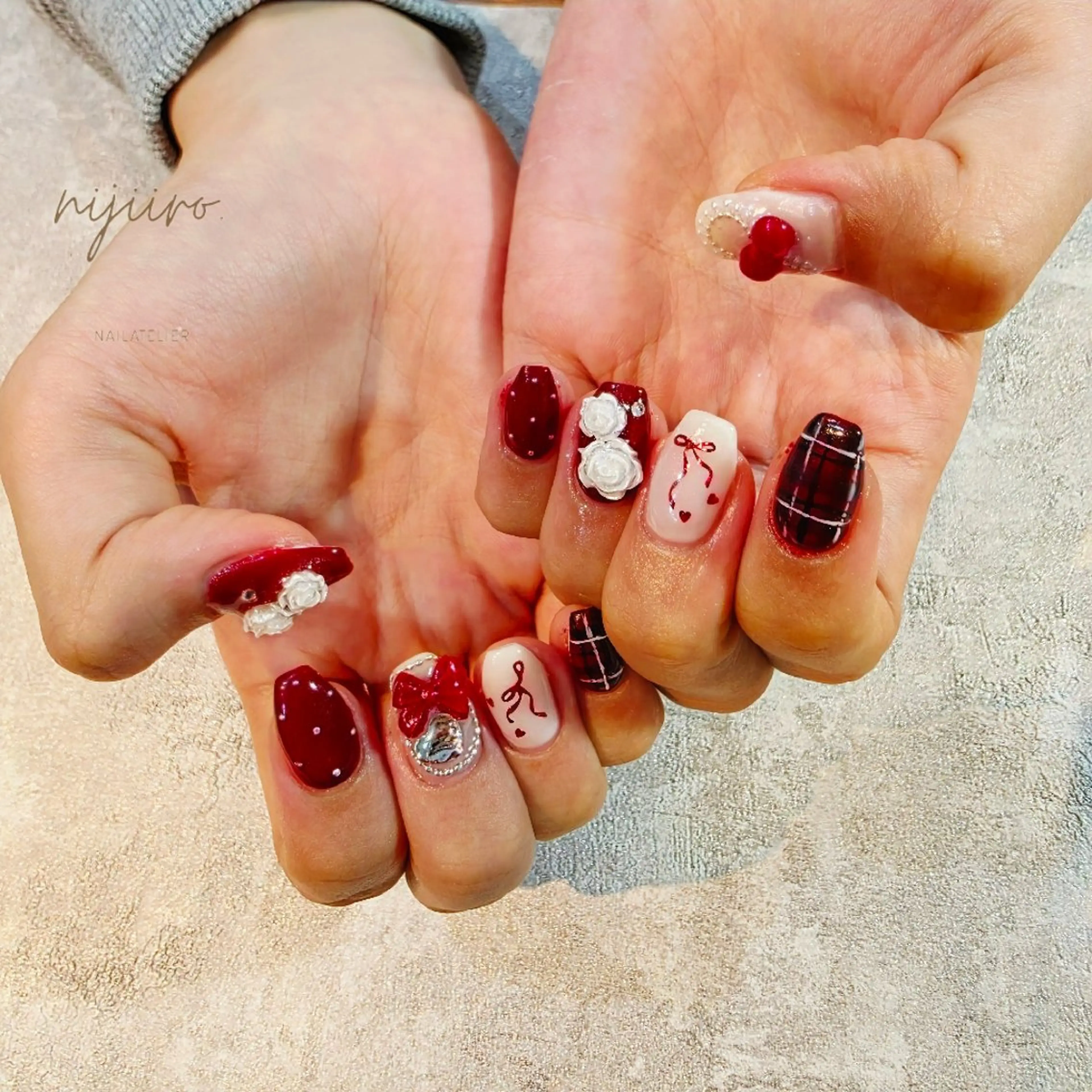 ネイル ハンドネイル nailatelier nijiiro.所属・nijiiro🌈 サトウのネイルデザイン