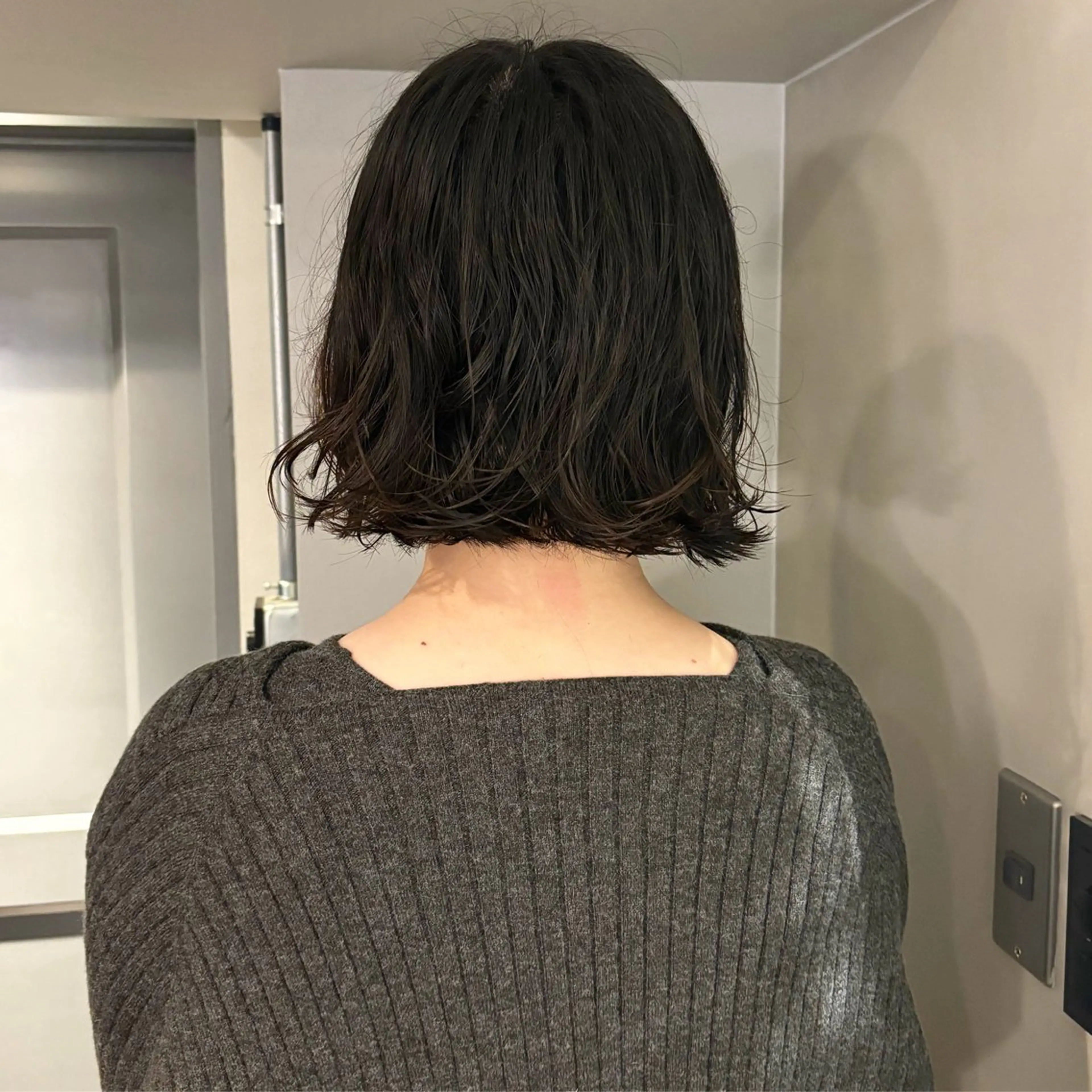 ミディアム 伊藤 愛里のヘアスタイル