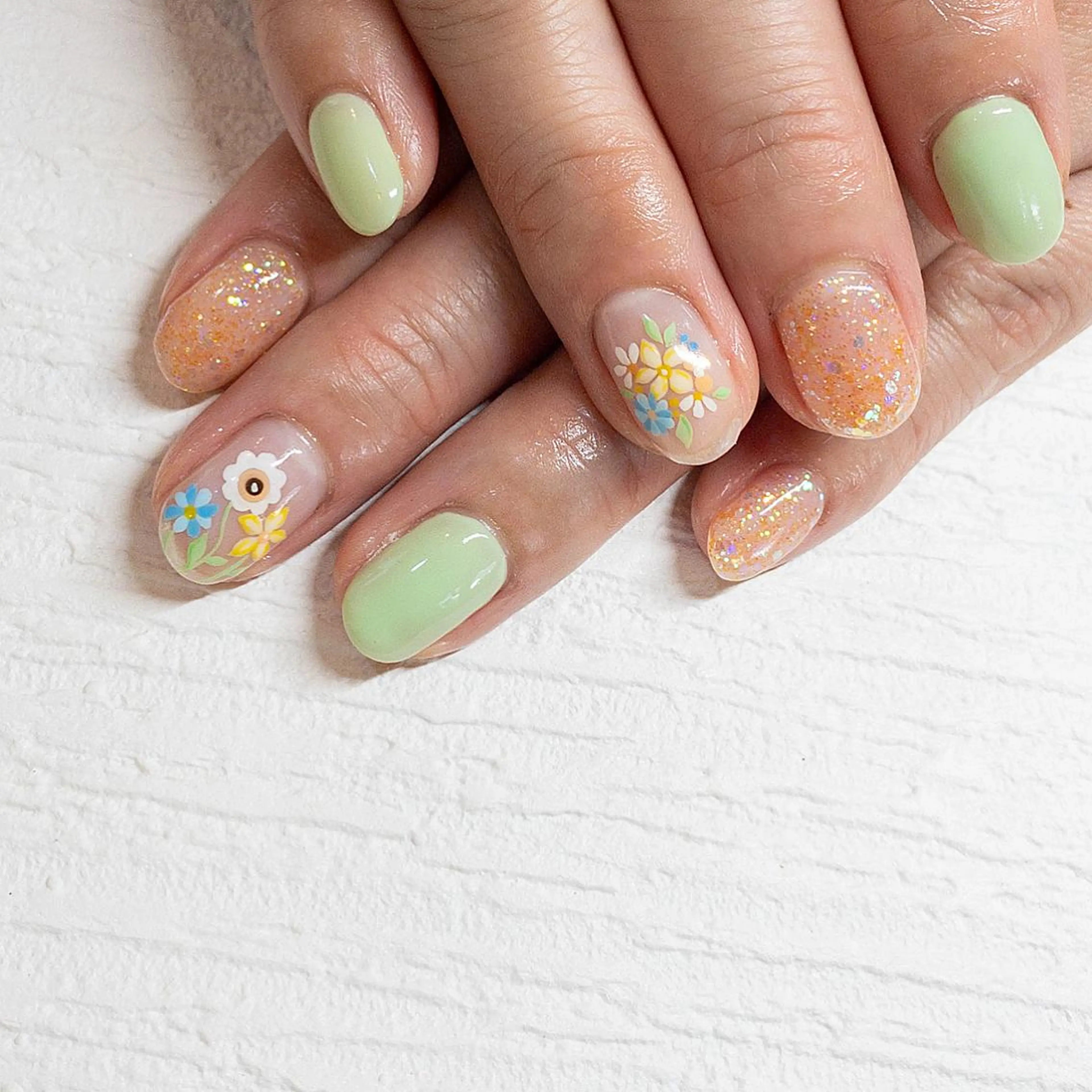 ネイル rokunana 佐野のネイルデザイン