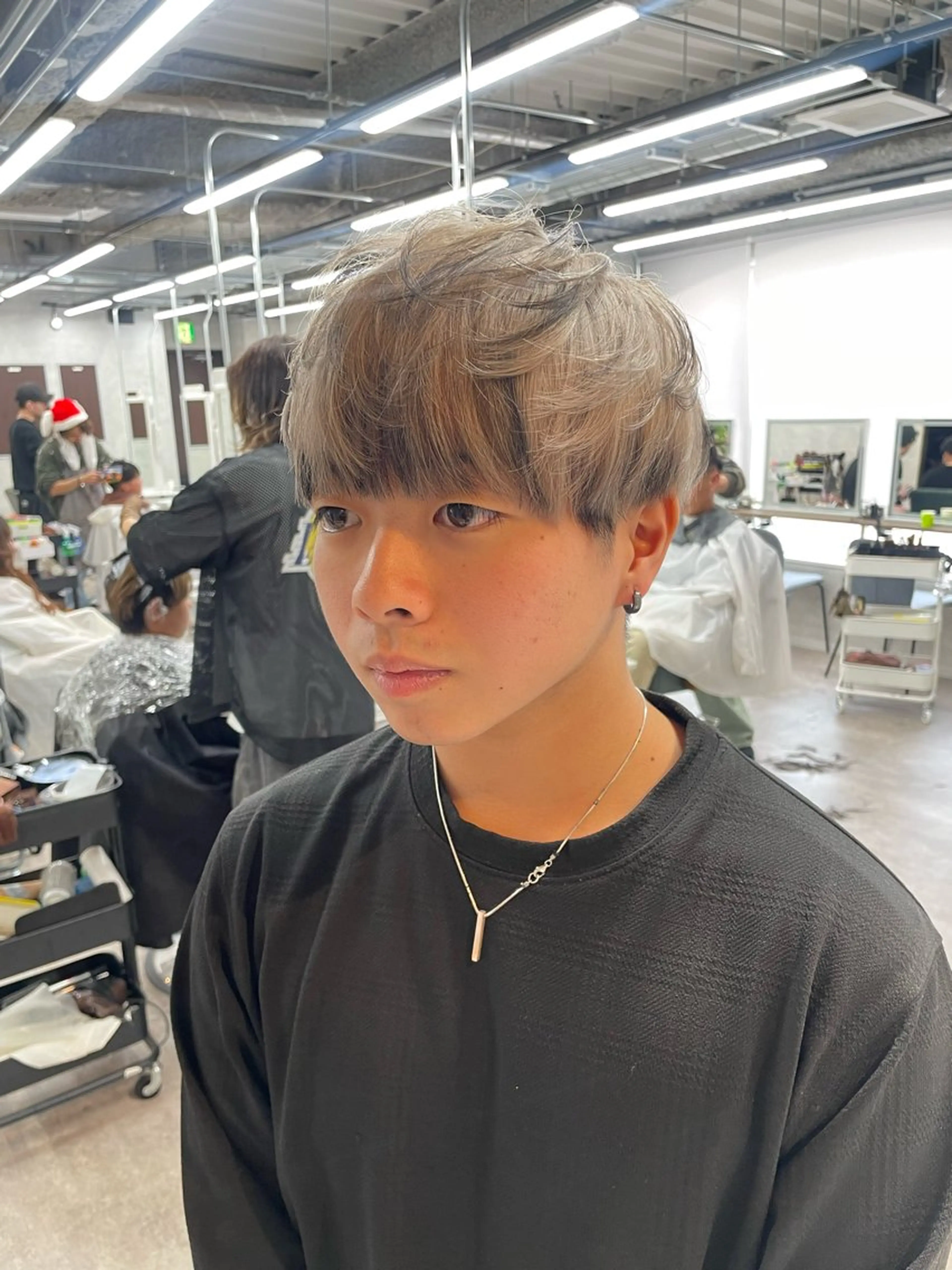 🔥メンズの方はこちら♪「ケアブリーチ使用」ブリーチ＋カラー🌈の写真