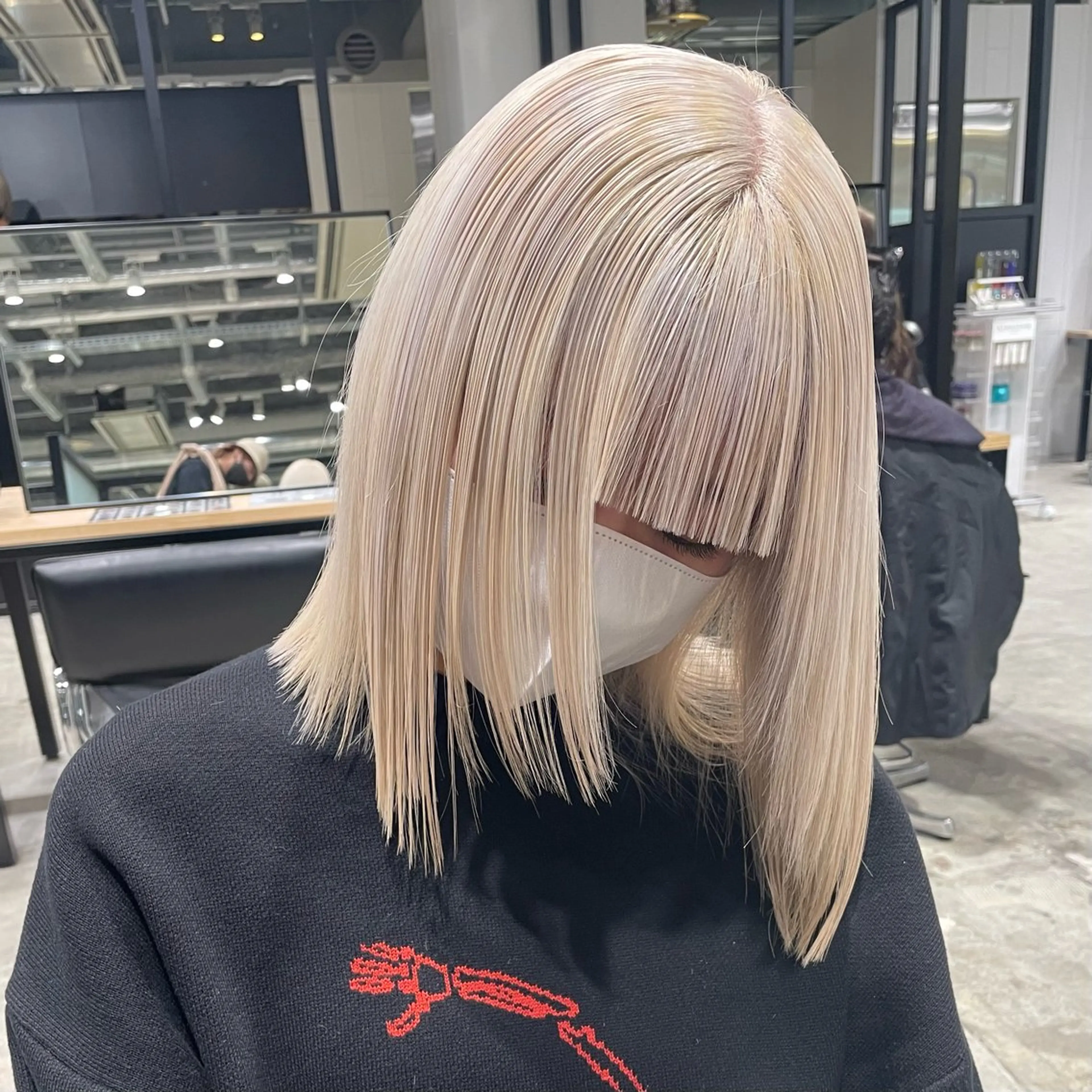 ショート カラー 透明感🎀艶髪 💞まいか🎶のヘアスタイル