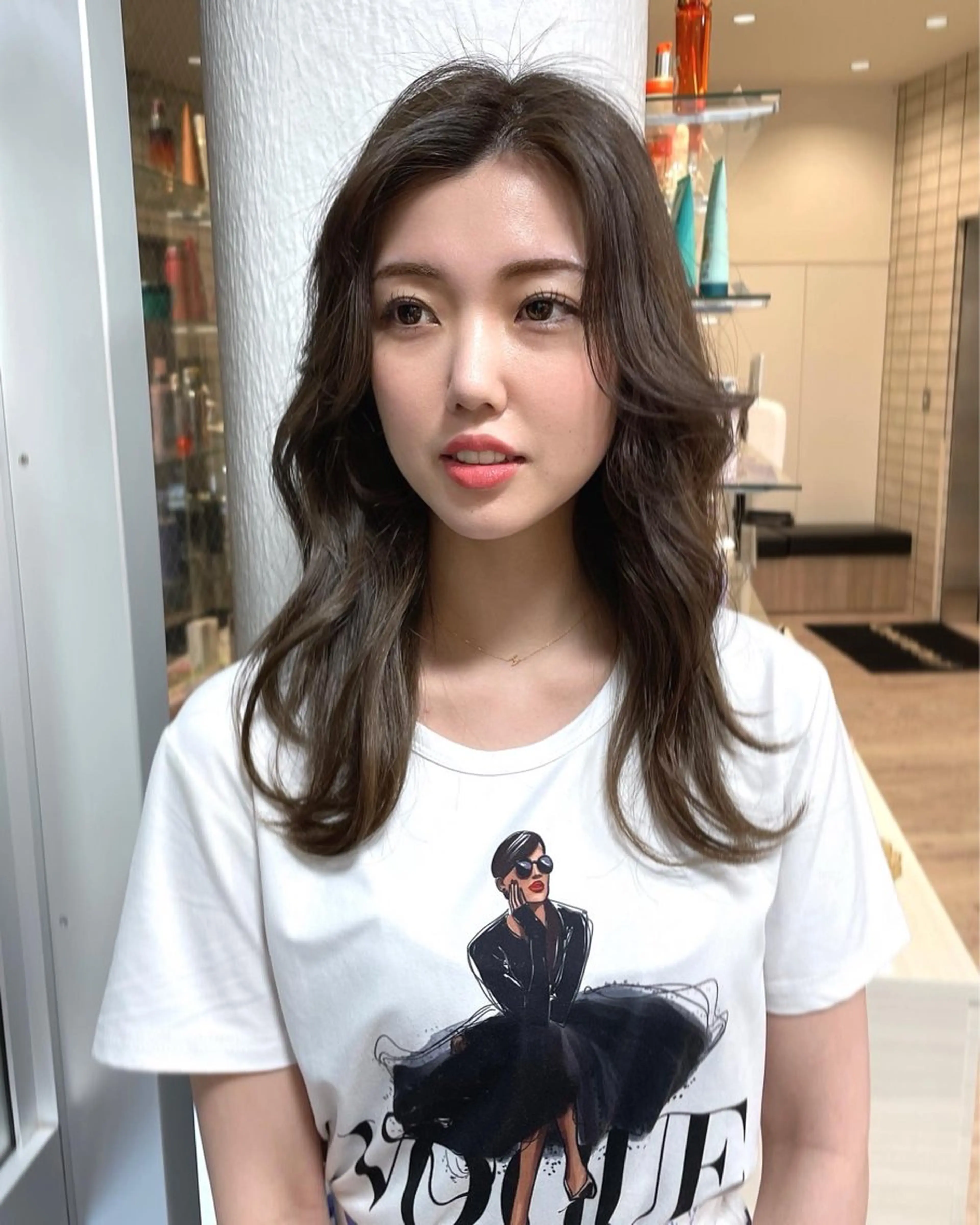 【迷ったらこれ✂️】人気No.2✨カット＋カラー＋保湿トリートメントの写真