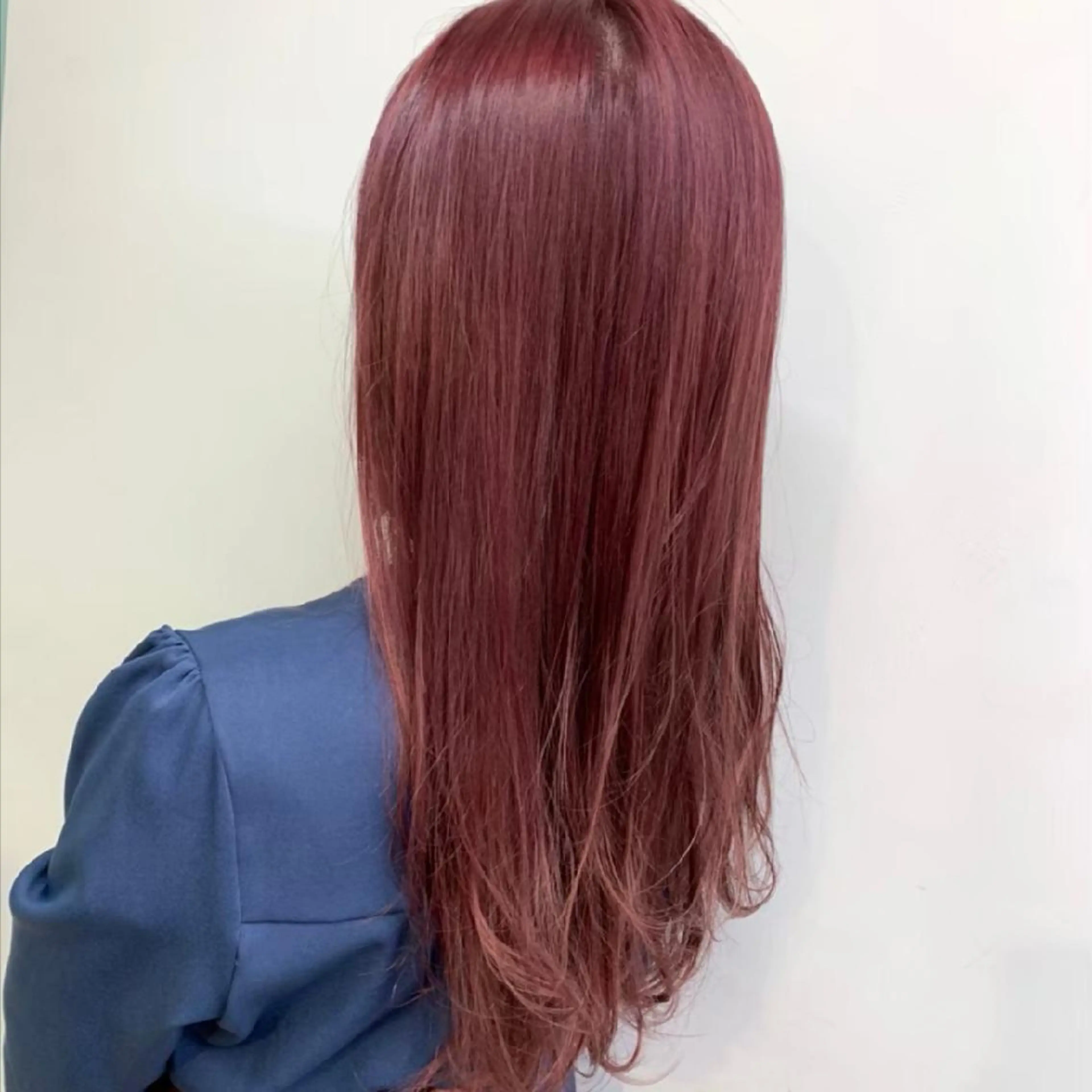 ミディアム カラー 🤍💕ブリーチカラ ーAyaka💕🤍のヘアスタイル