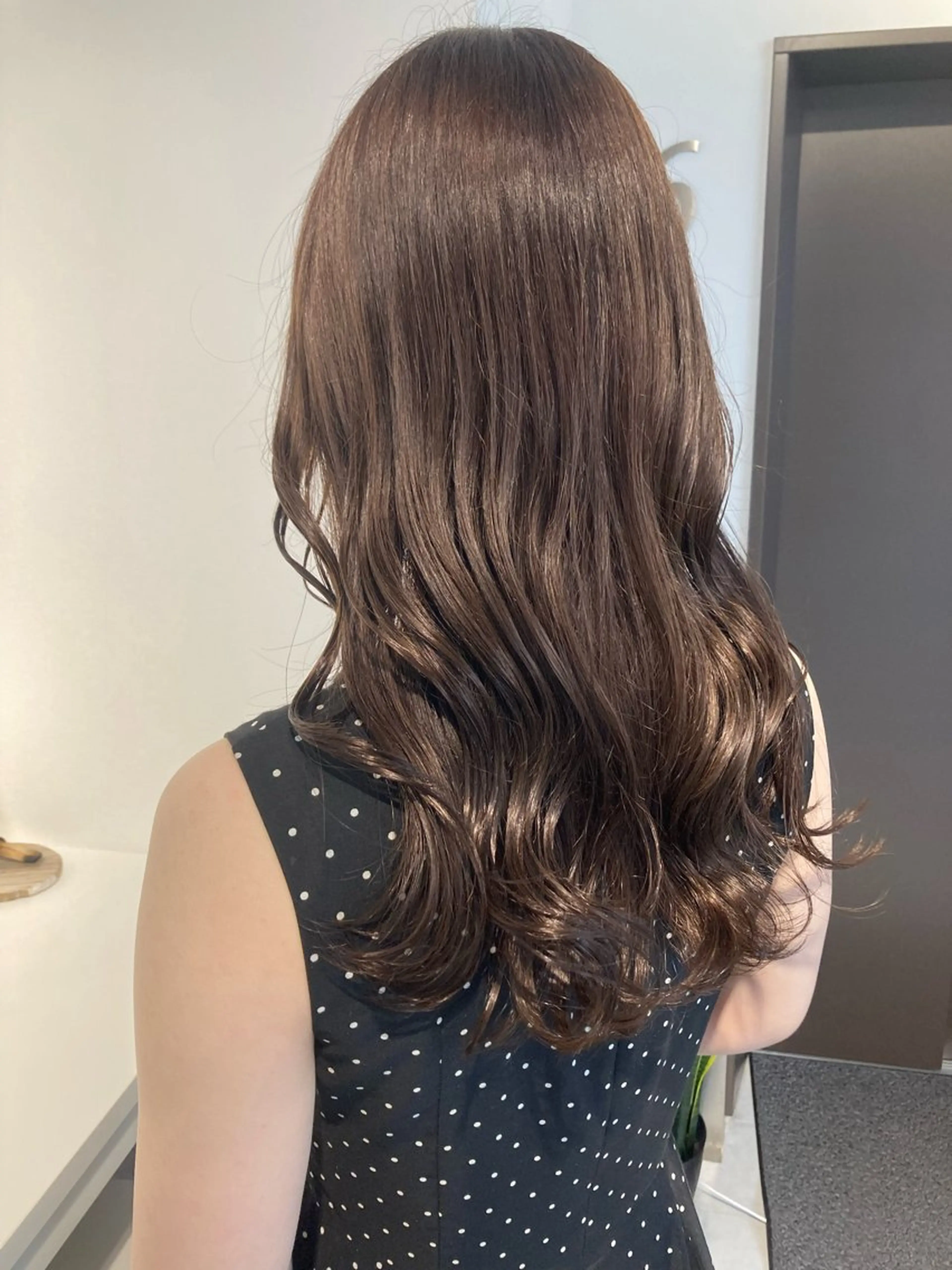 セミロング カット ヘアカラー トリートメント ✨色持ちの良い艶 カラー✨蟹江真世のヘアスタイル