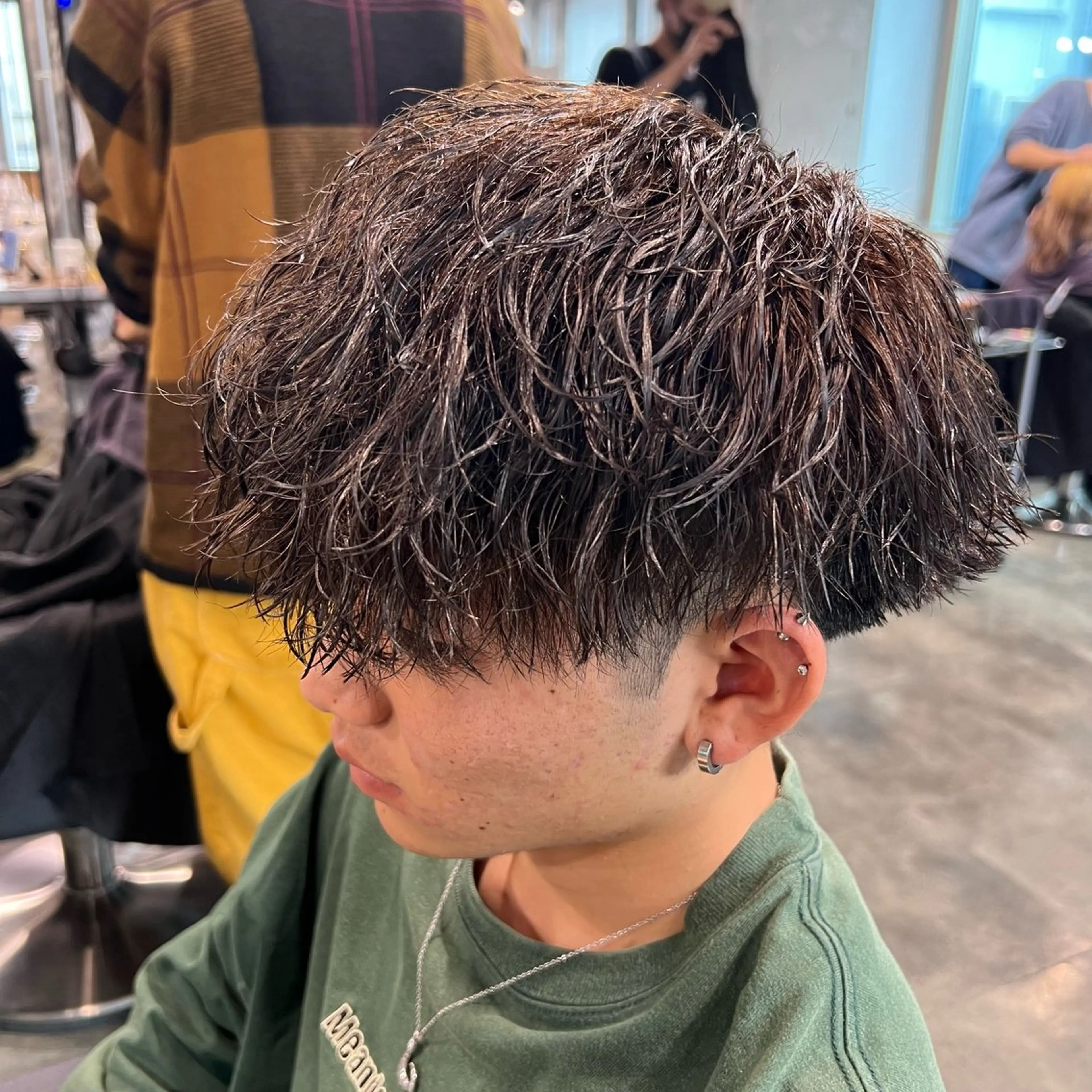 ショート カラー パーマ ヘアアレンジ メンズ キッズ アップバング センターパート メンズハイライト マッシュ メンズパーマ 🔷横浜1のパーマ 職人🔷将太郎のヘアスタイル