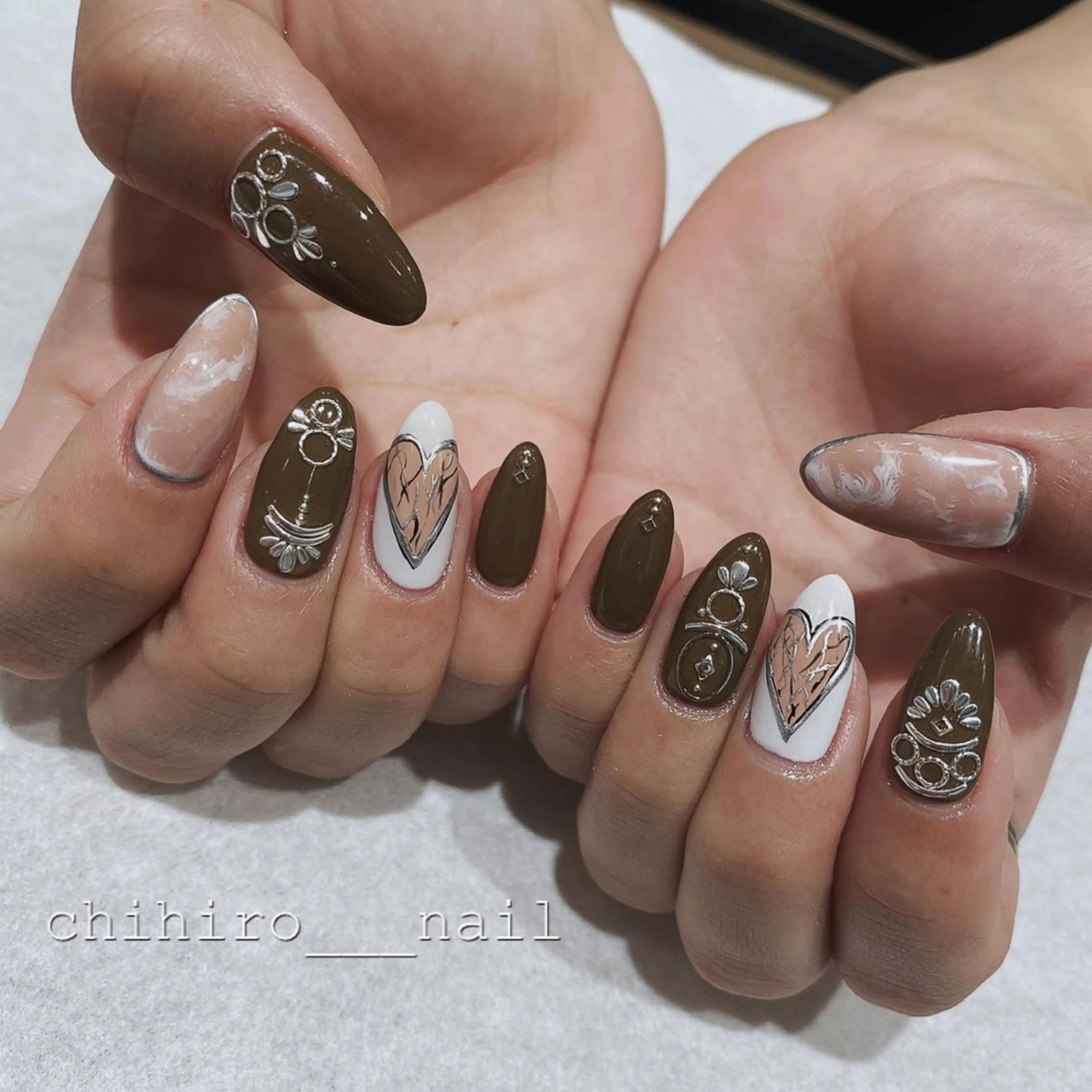 ネイル アートネイル ジェルネイル マグネットネイル ニュアンスネイル ワンカラーネイル ハンドネイル beauty salon ma'am所属・chihiro 小路ネイルのネイルデザイン