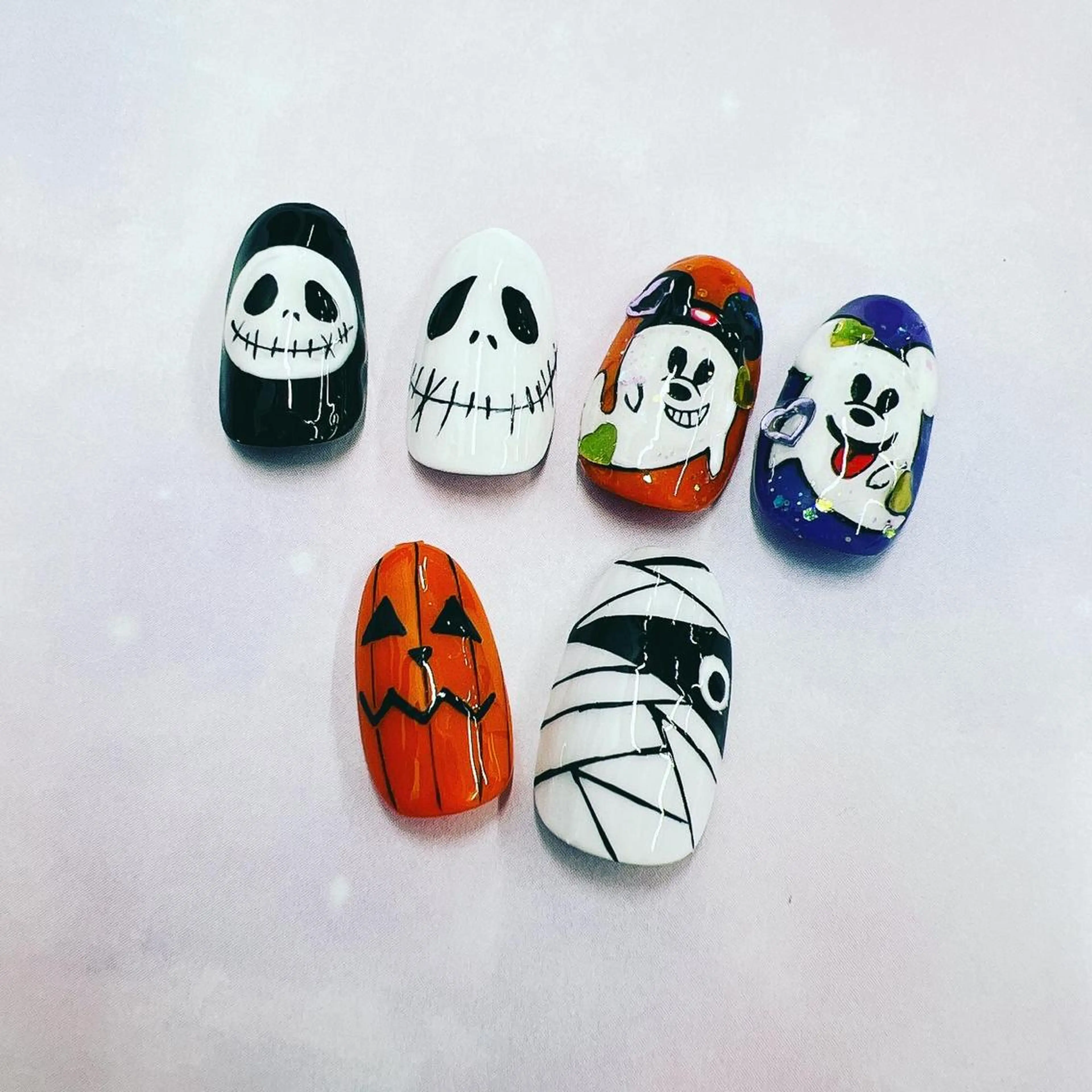 ネイル アートネイル ハロウィン Minion所属・北浦和minion YUKIのマツエク・マツパデザイン