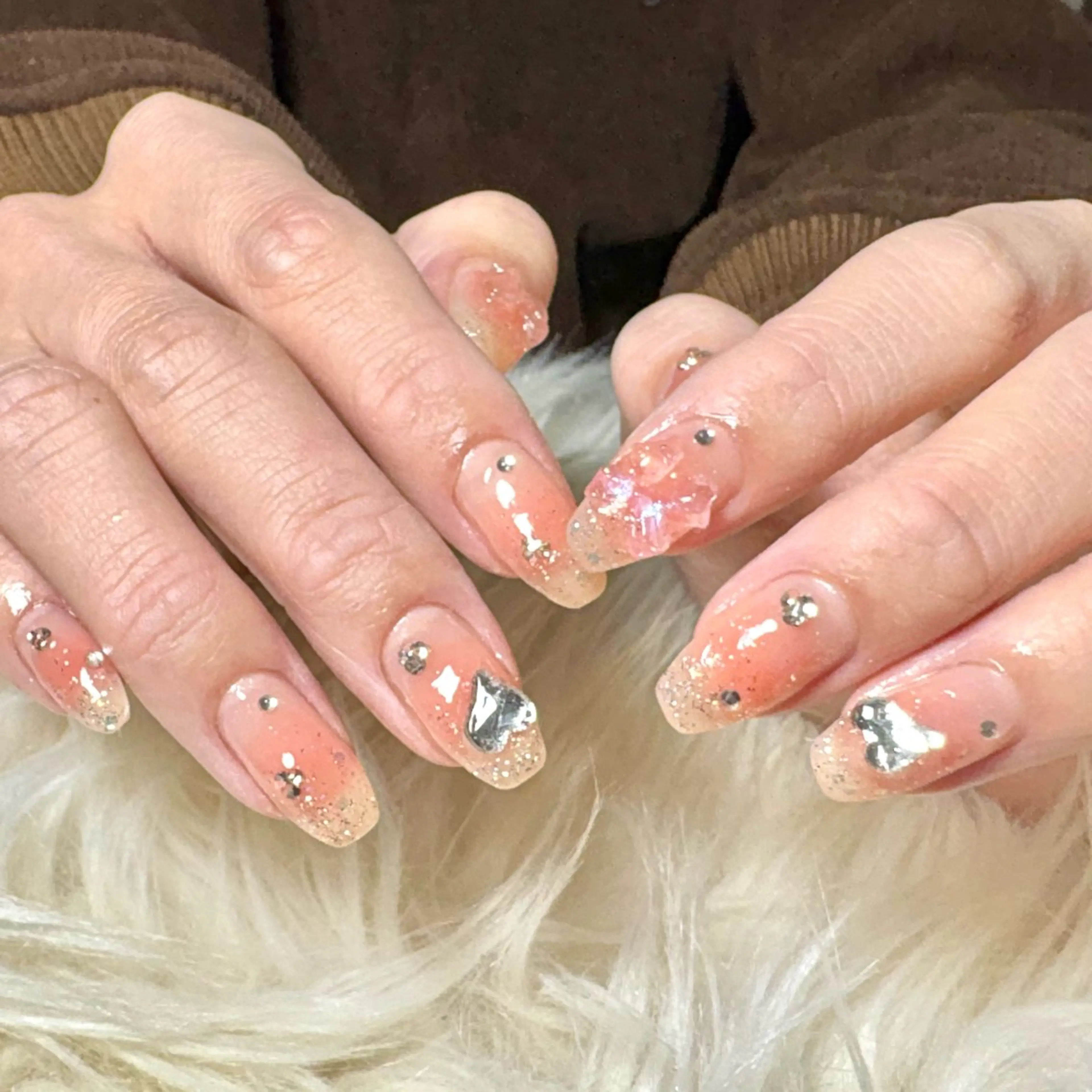 ネイル ハンドネイル ハンドケア hohomi .のネイルデザイン