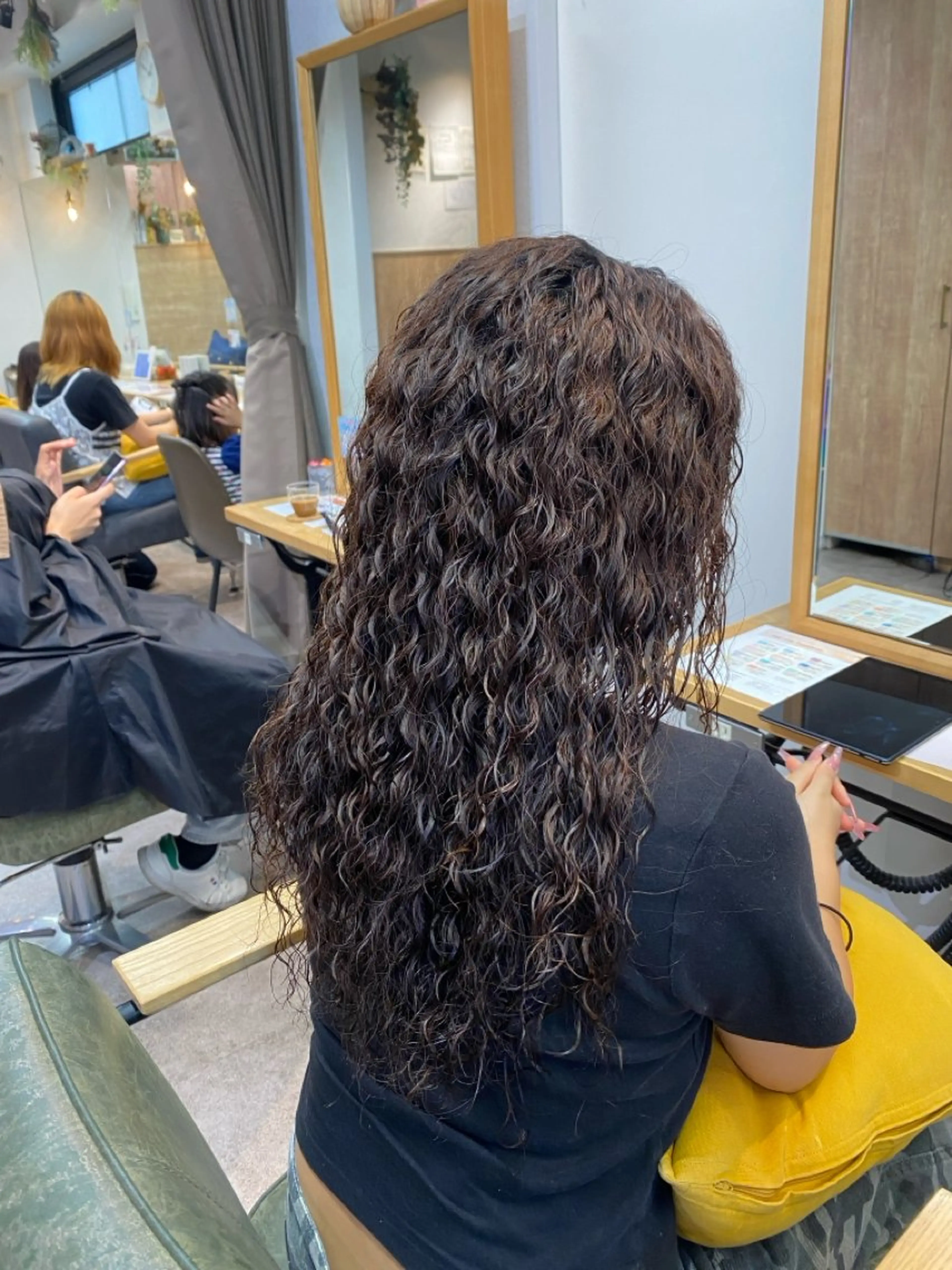 ロング パーマ 🖤🌀くるくる パーマ🌀🖤ayaのその他イメージ