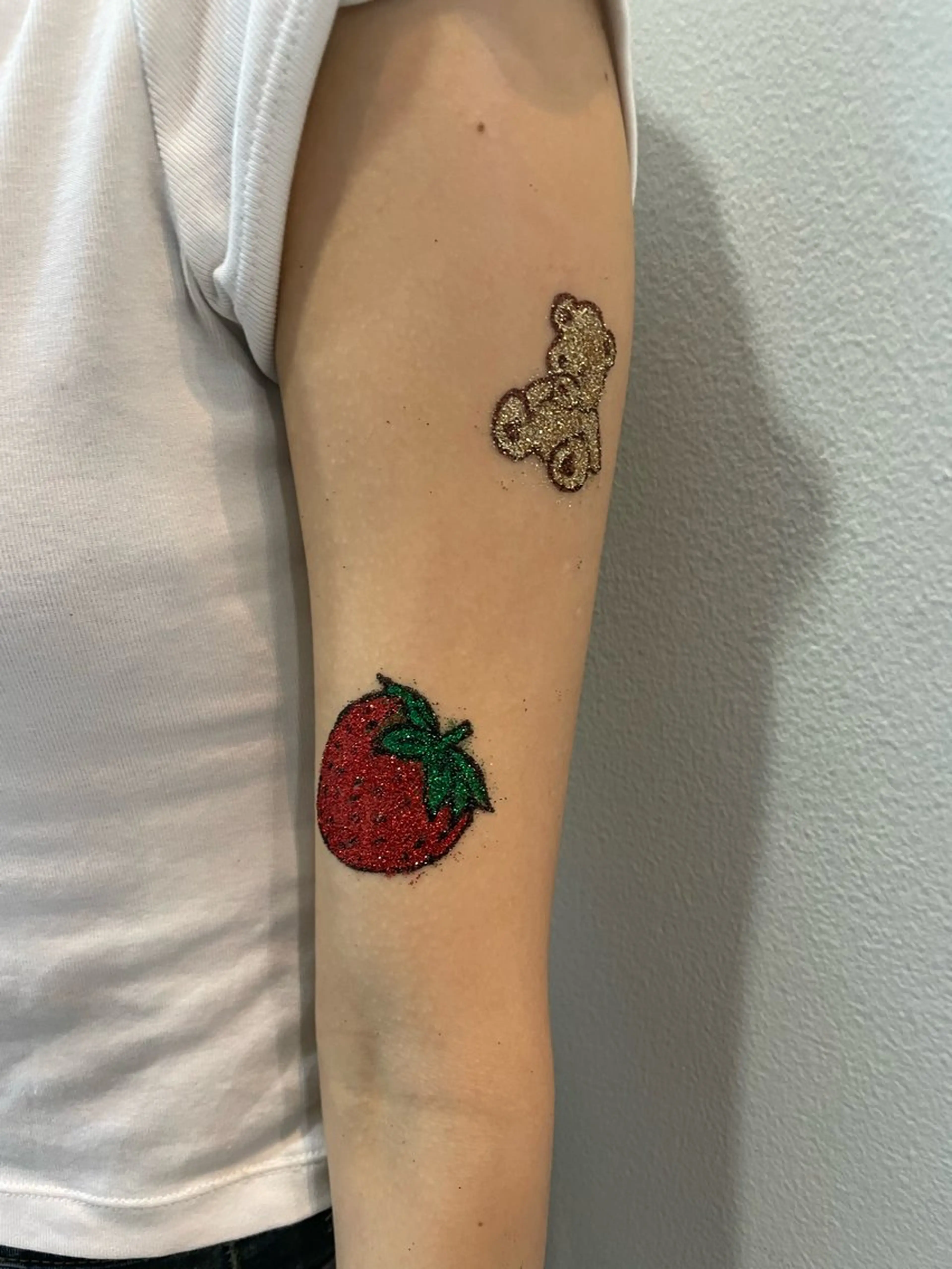 ボディージュエリー💎2箇所 6000円​〜​の写真