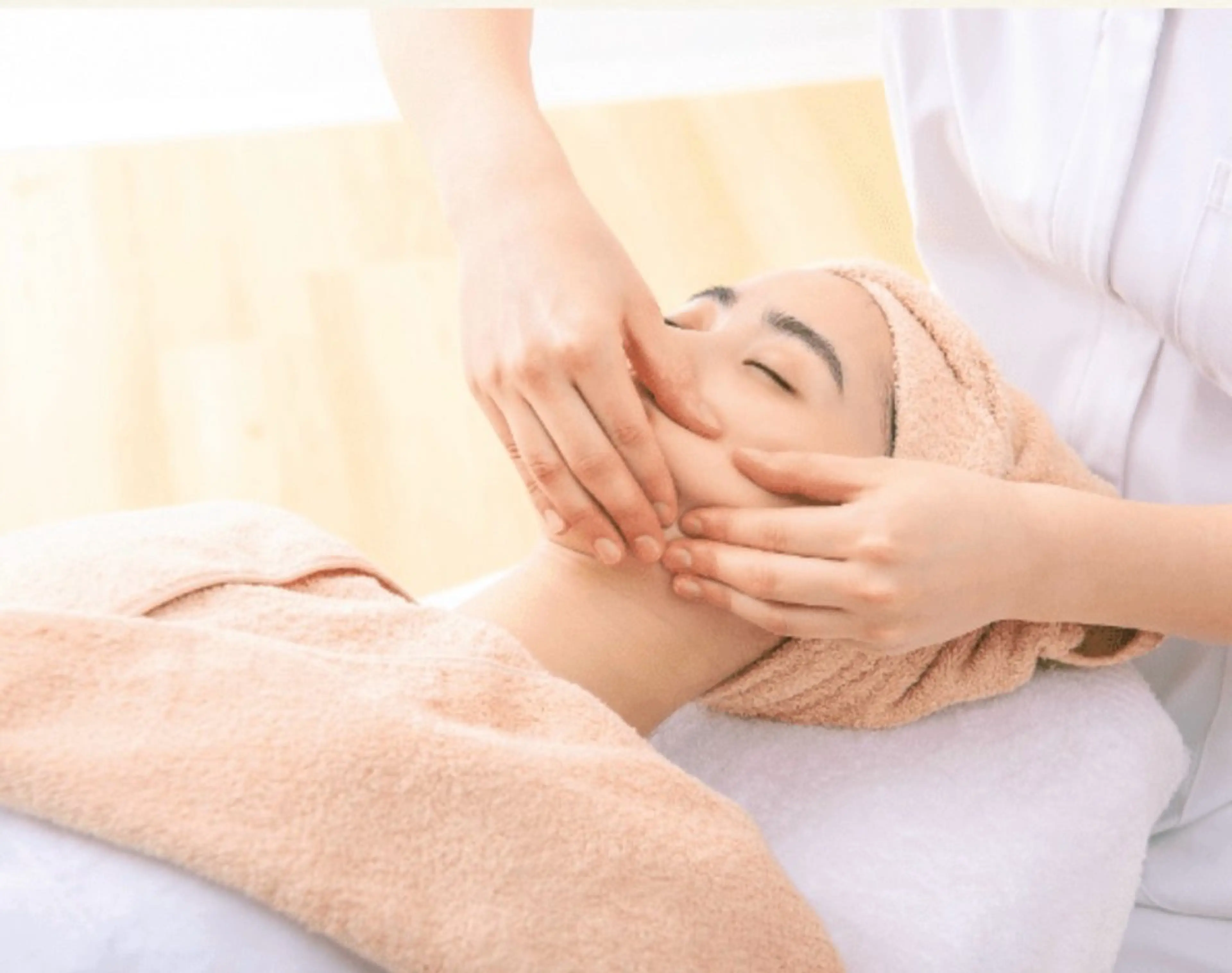 ＊顔コリほぐして鏡がみたくなるお肌へ＊デコルテマッサージ付💆‍♀️の写真