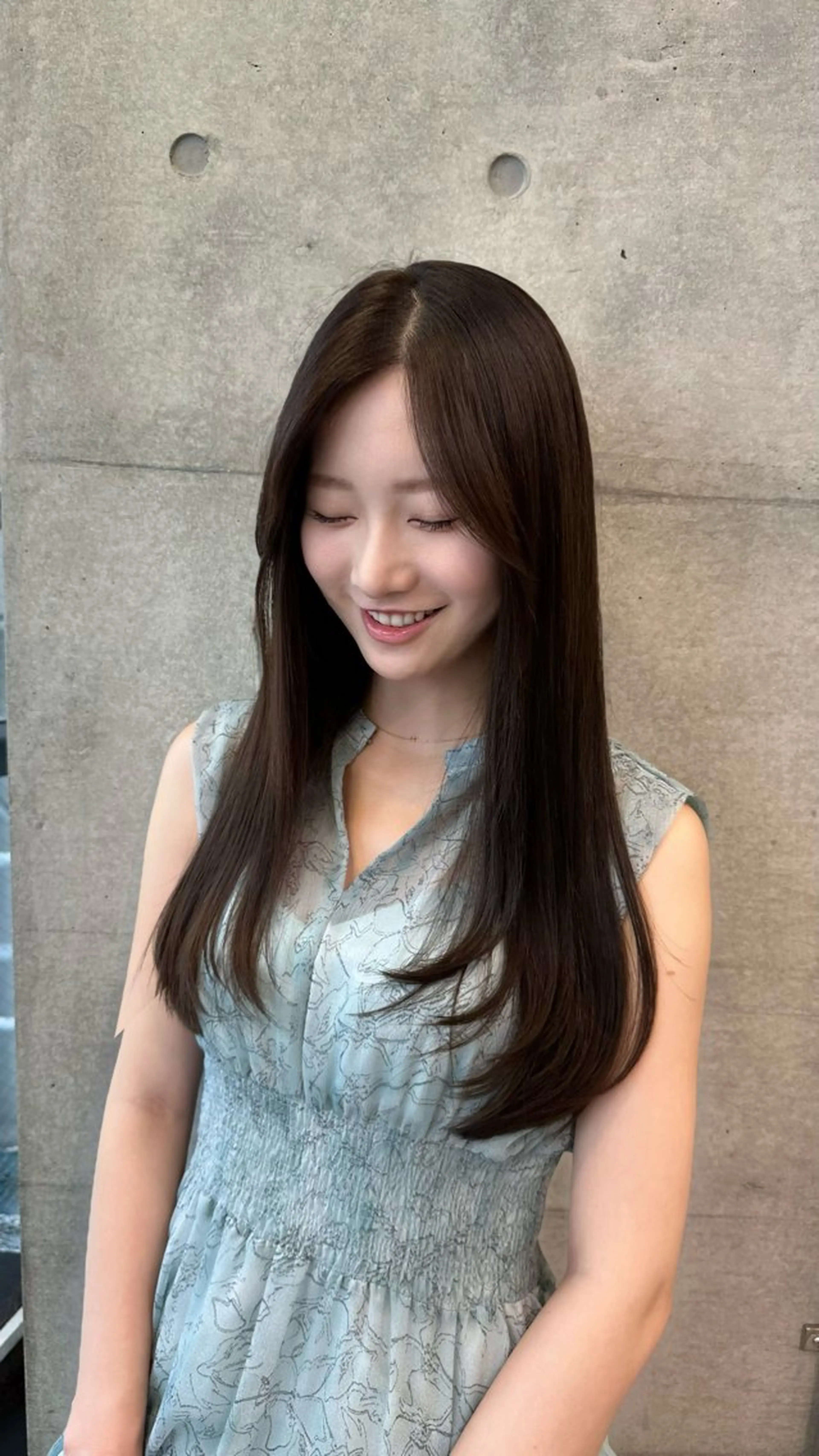 セミロング レイヤーカット カット ヘアカラー トリートメント オシャレ髪✔️ 店長オオキアキヒロのヘアスタイル