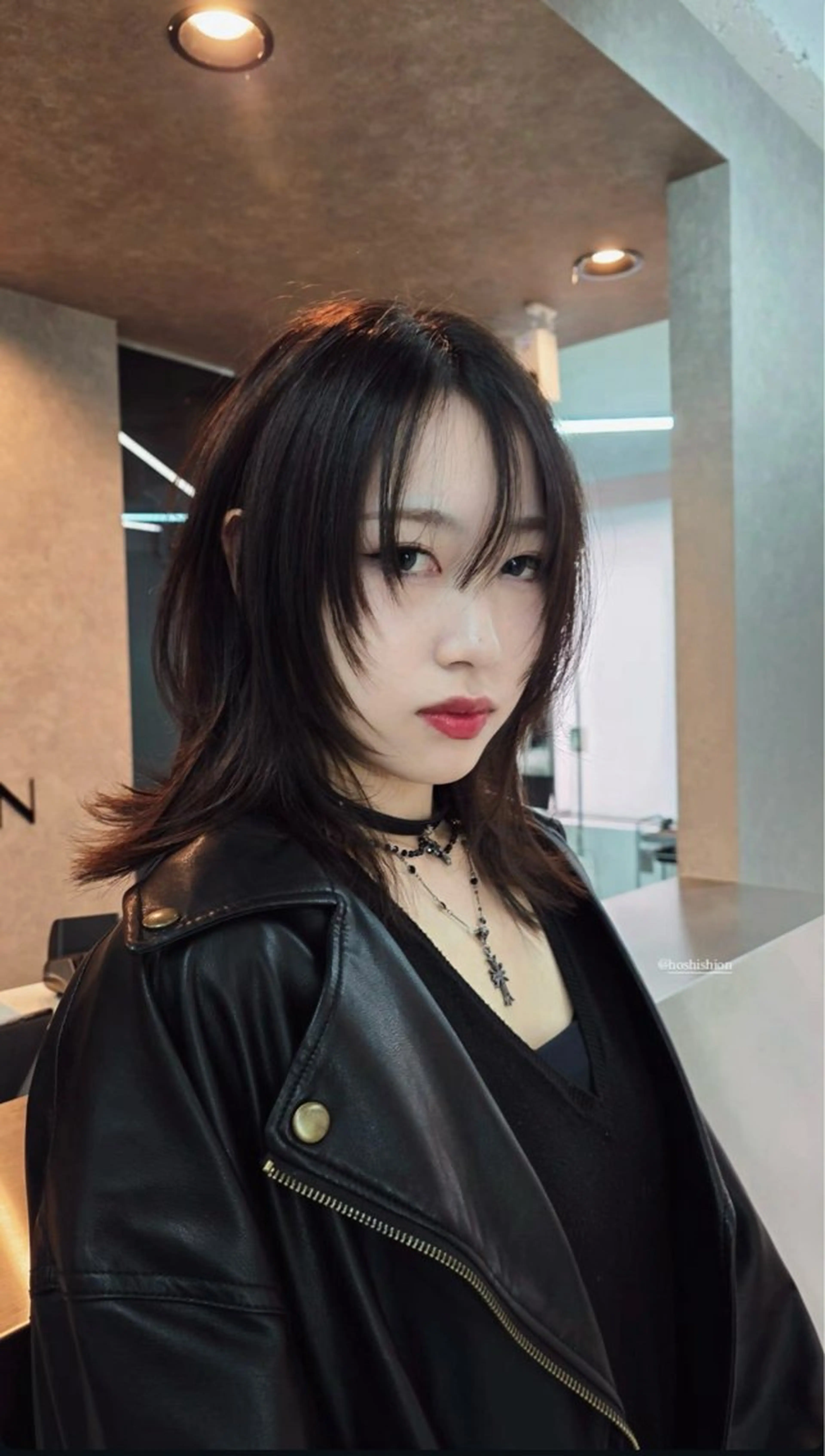 ミディアム カラー パーマ カット ヘアカラー トリートメント レイヤー/韓国/透明 感/Shionのヘアスタイル