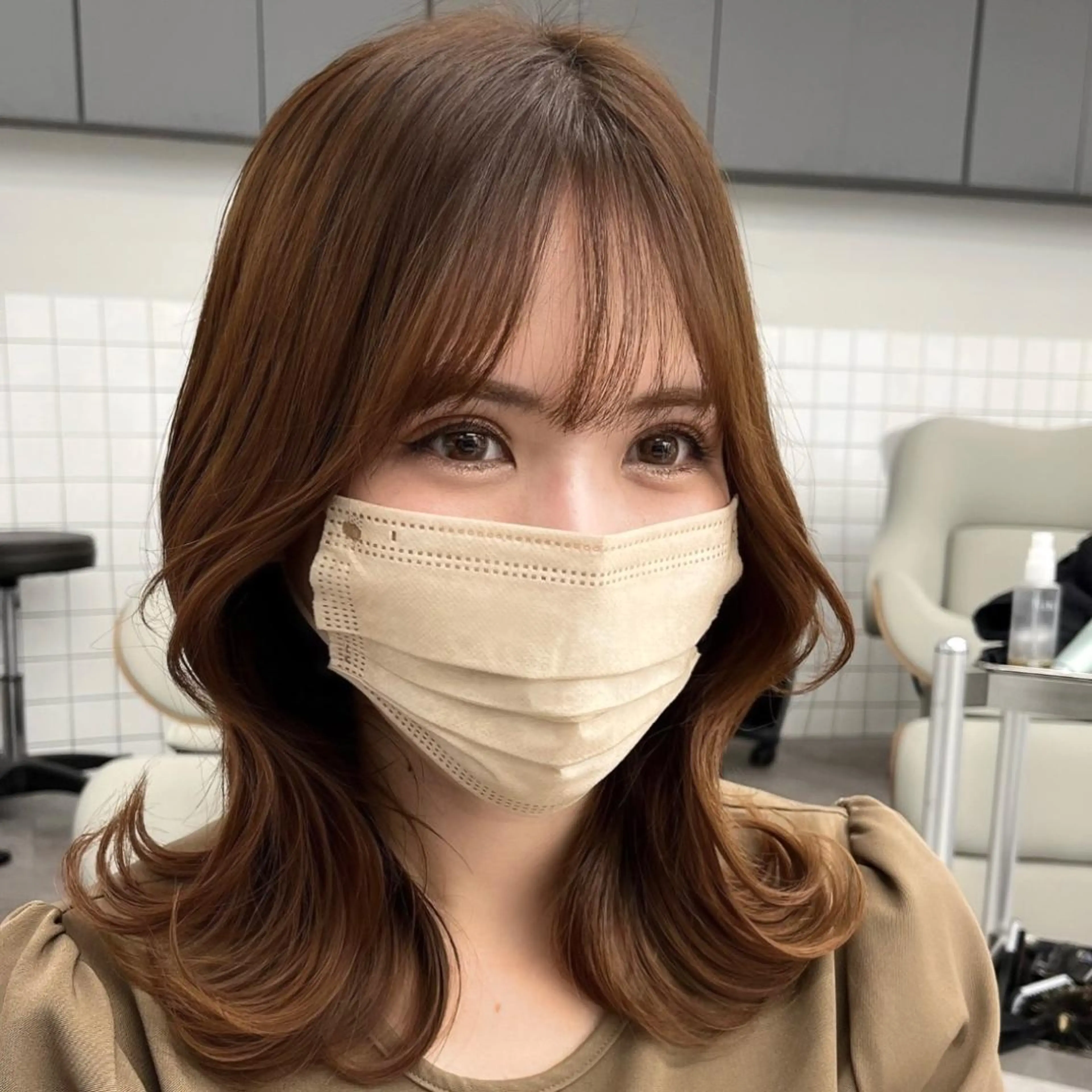 ミディアム アッシュ 韓国風カラー ミルクティーブラウン ボブ 斜めバング 韓国ヘア×2way 🇰🇷和知拓郎のヘアスタイル