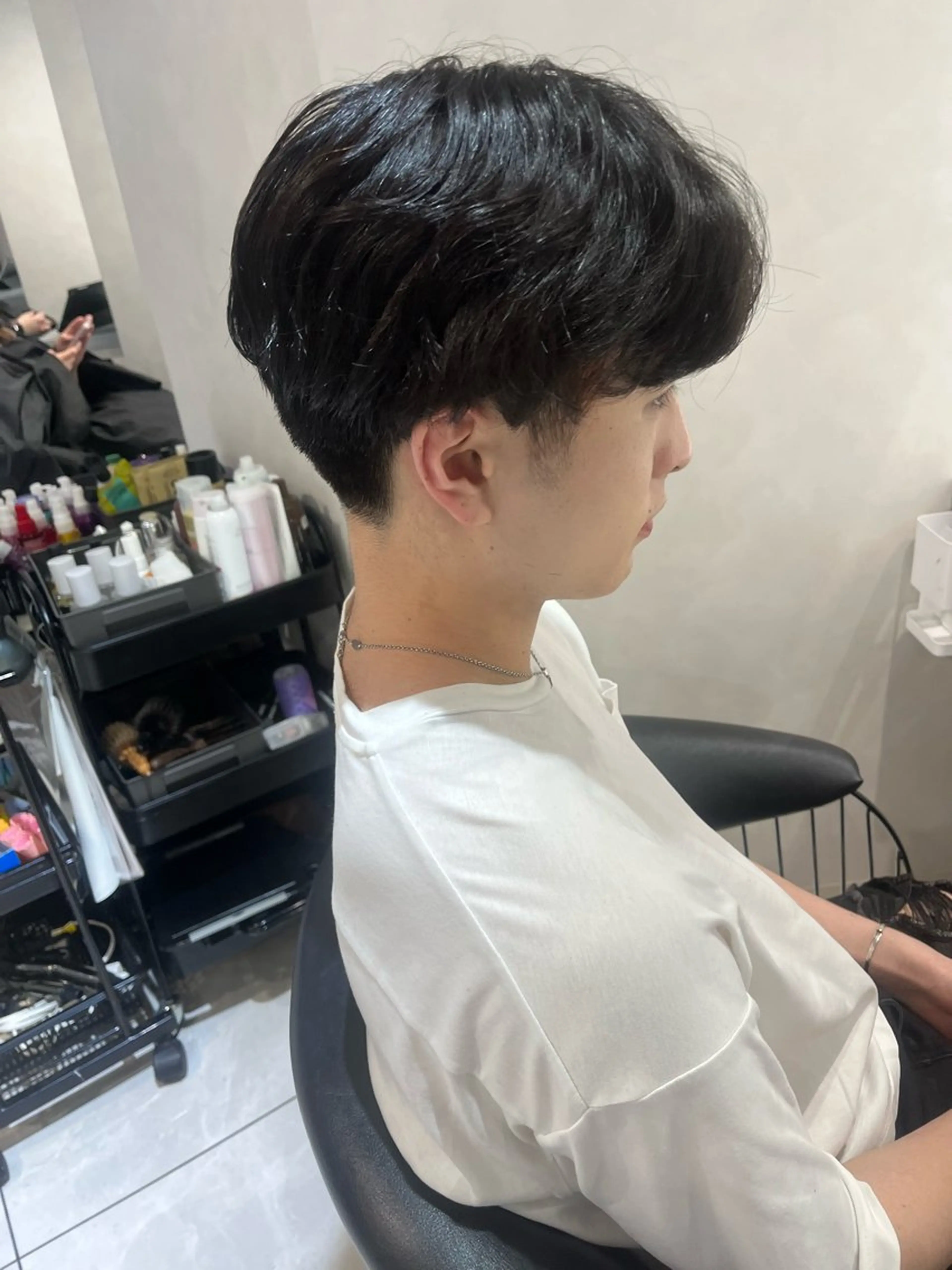 メンズ カット パーマ メンズセンターパート 🇰🇷wakanaのヘアスタイル