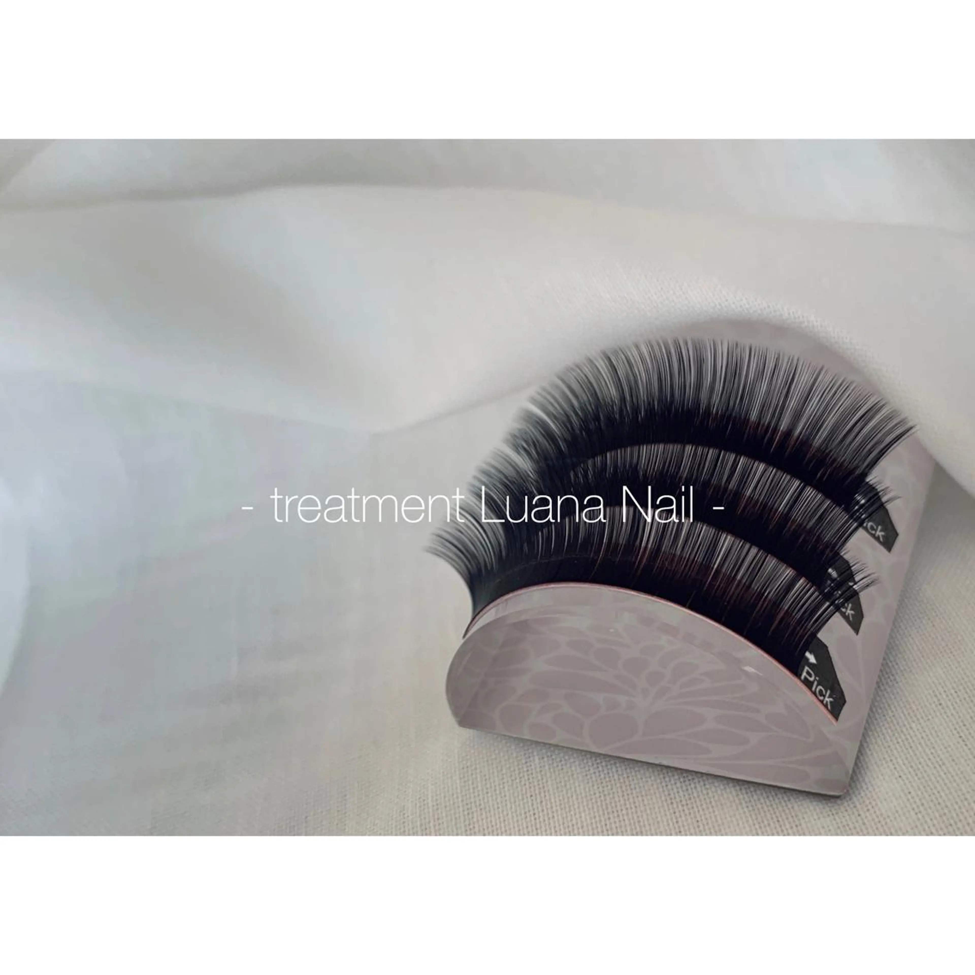 Volume Lash【80束】の写真