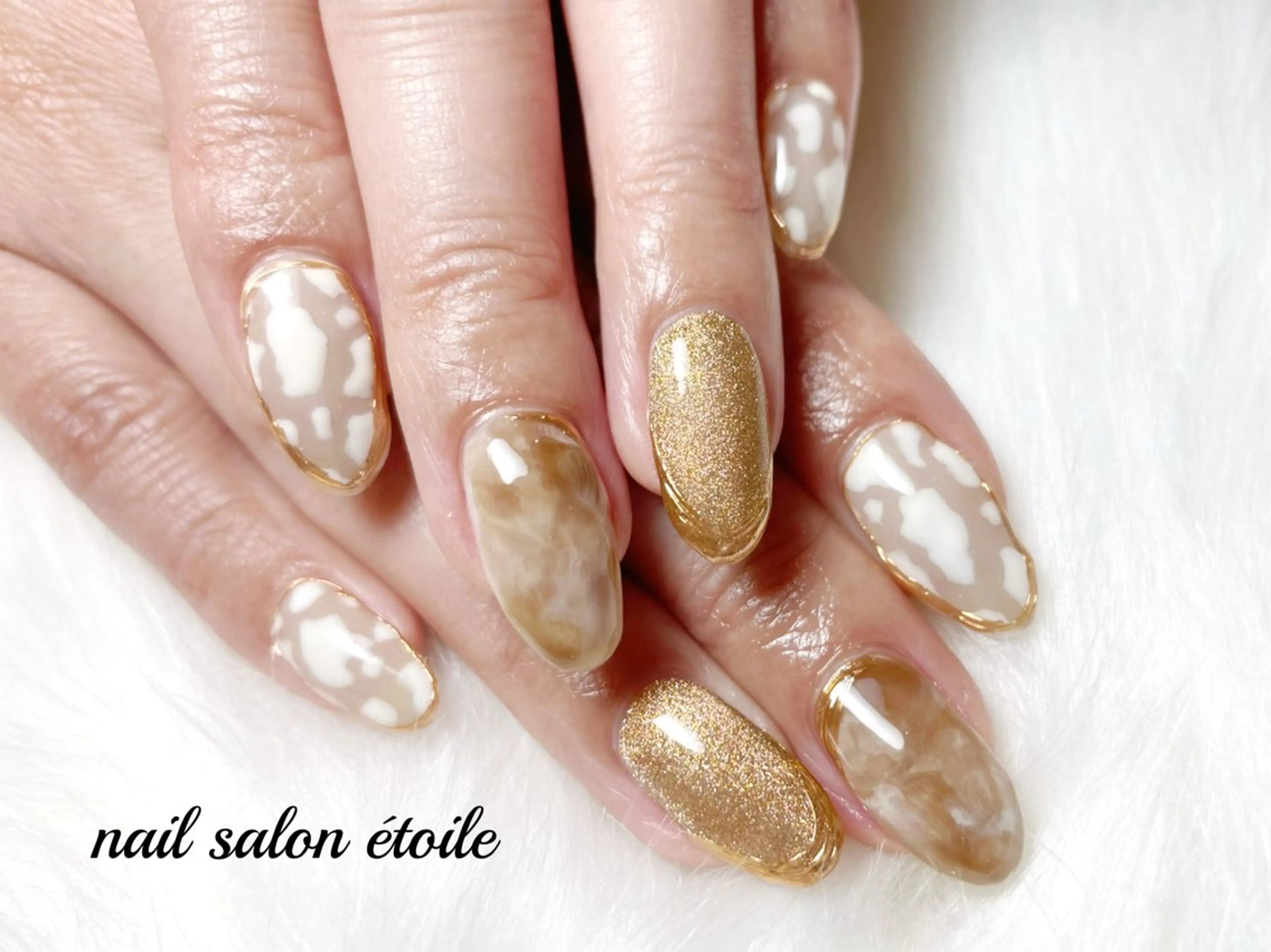 ネイル アニマル柄 ブラウン マグネットネイル ミラーネイル ニュアンスネイル ハンドネイル nail salon étoileのネイルデザイン