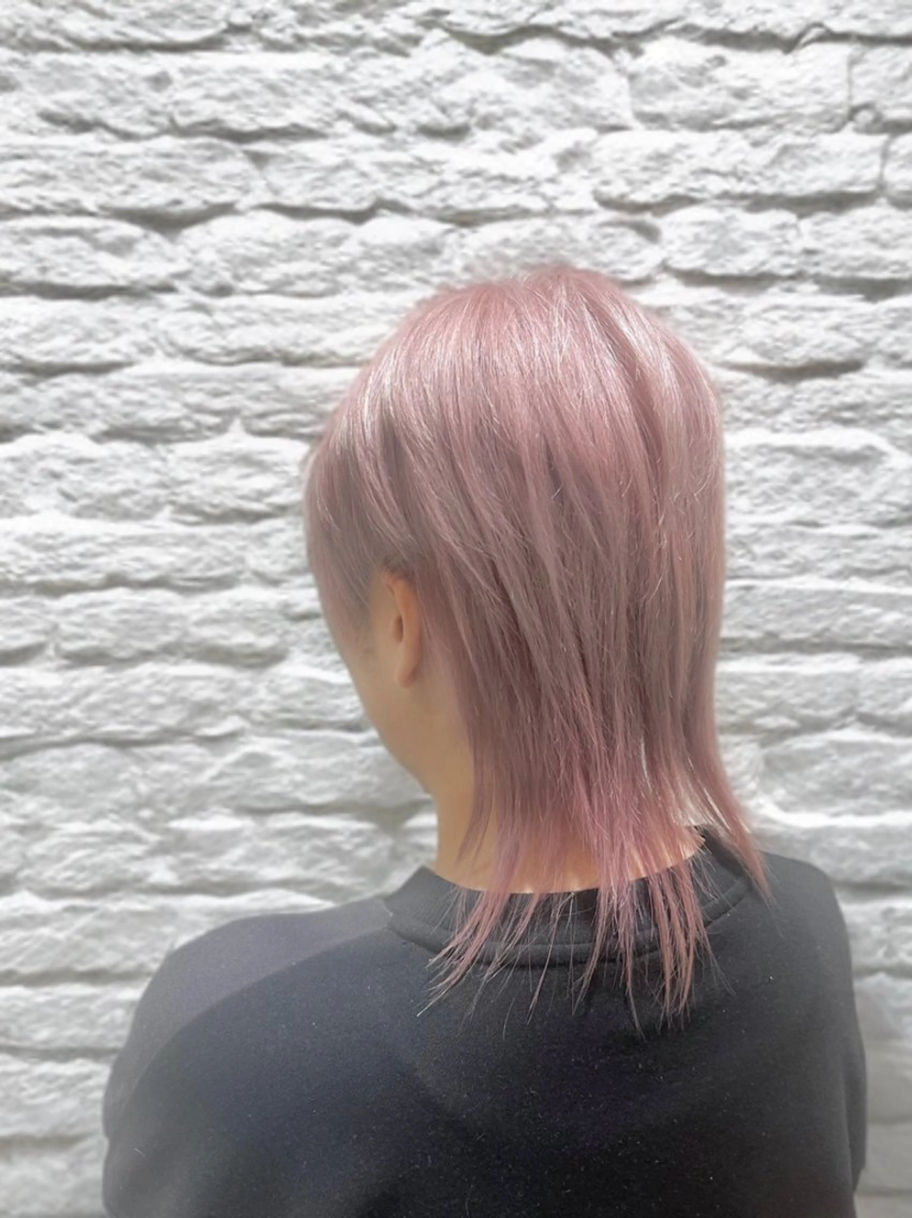 ショート カラー ピンクカラー ウルフカット カット ヘアカラー brace 立花のヘアスタイル