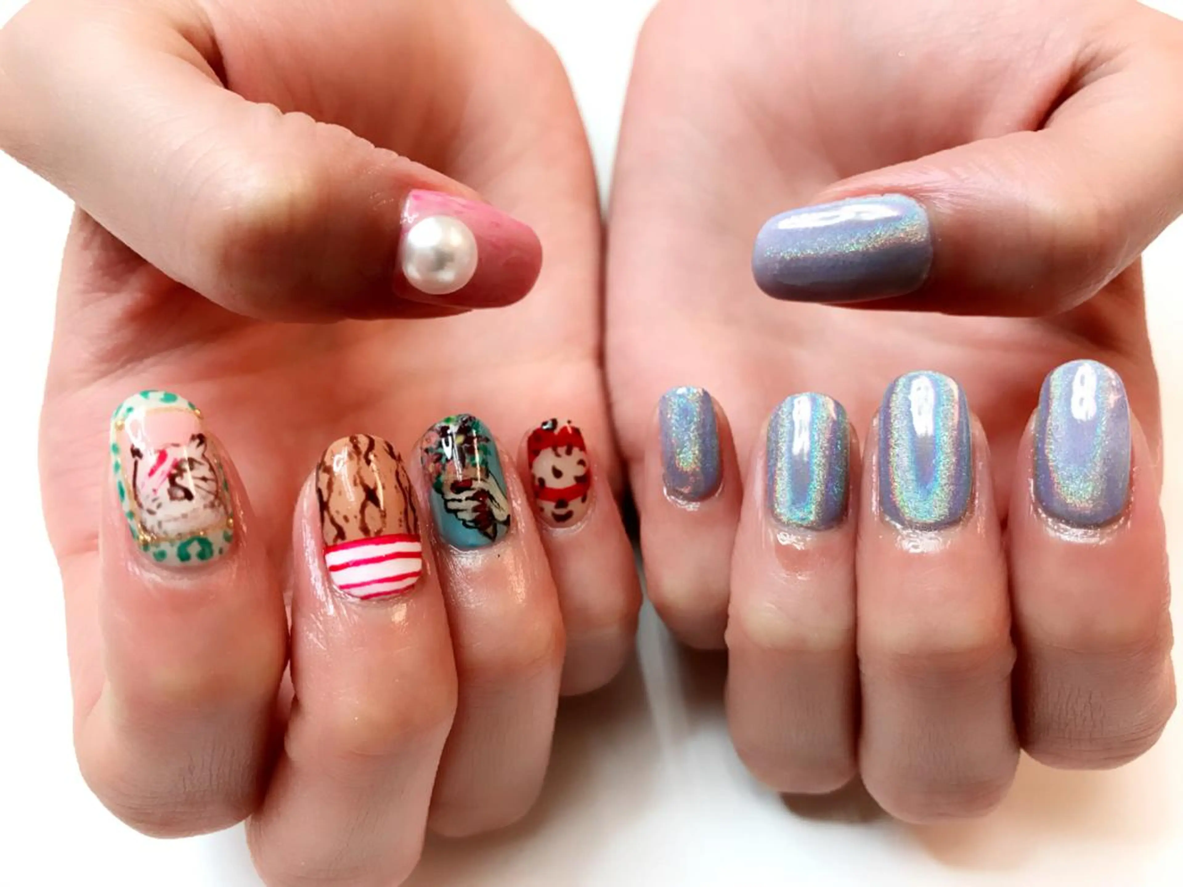 ロング カラー パーマ ヘアアレンジ キッズ ネイル マツエク・マツパ ユニコーンカラー Sunny side nailのネイルデザイン