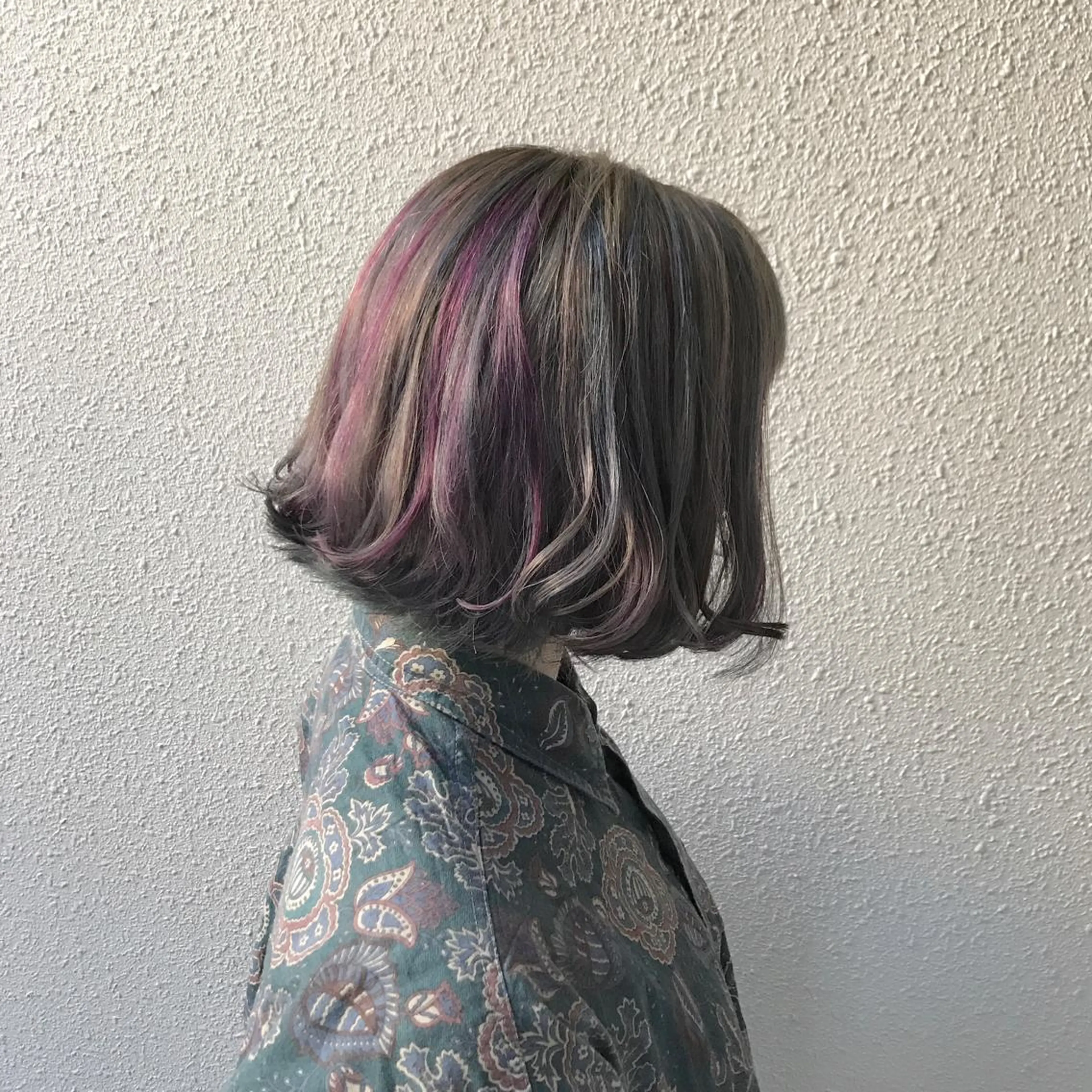 ショート カラー ブルーカラー ダブルカラー ハイライトカラー パープルカラー ハイライト インナーカラー/天神 ブリーチ/吉田のヘアスタイル