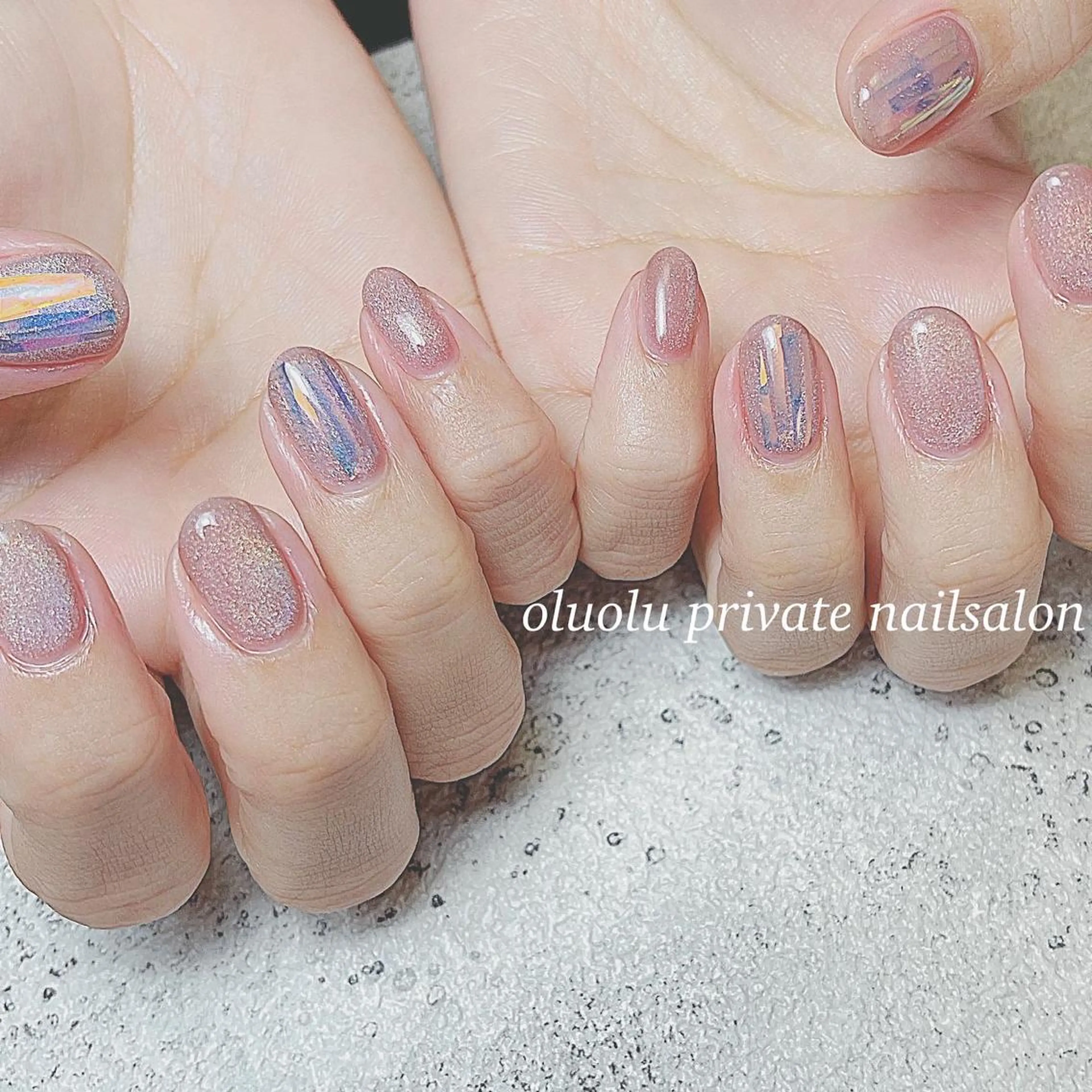 ネイル アートネイル オーロラネイル フットネイル マグネットネイル ニュアンスネイル ハンドネイル 大村 紬華のネイルデザイン