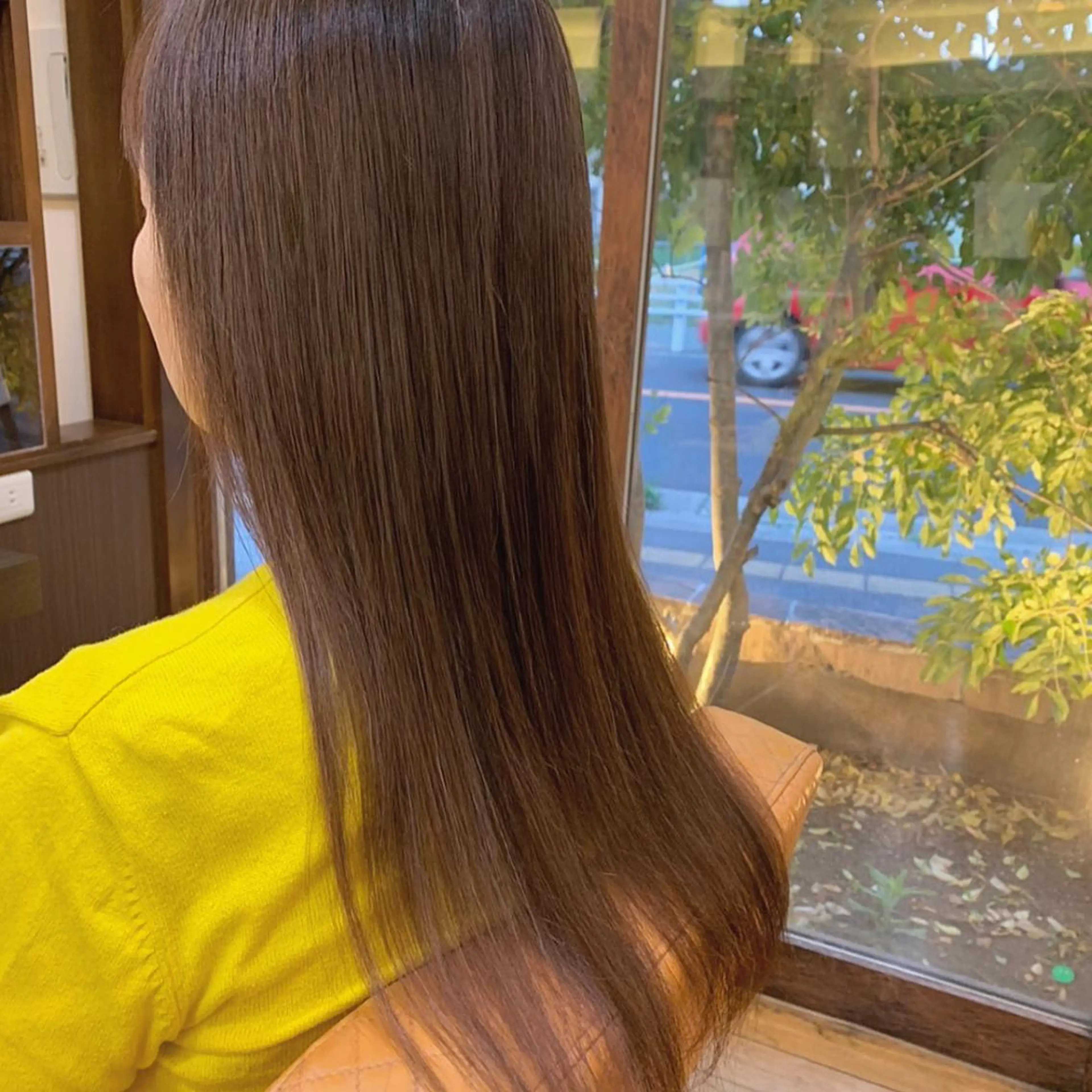 ロング 川元 汐音のヘアスタイル