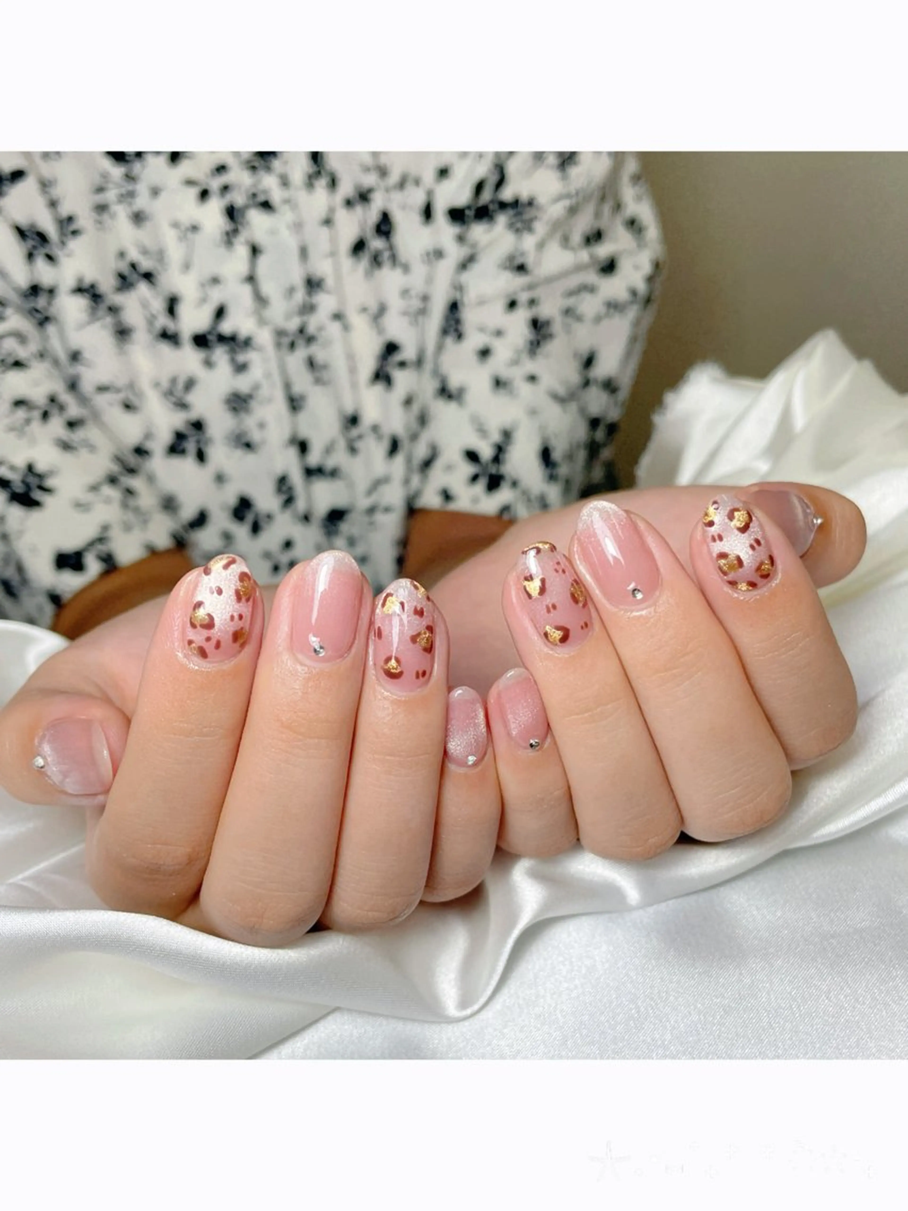 ネイル チークネイル 桜ネイル 長さ出し フットネイル ジェルネイル ハンドネイル YURI NAILのネイルデザイン