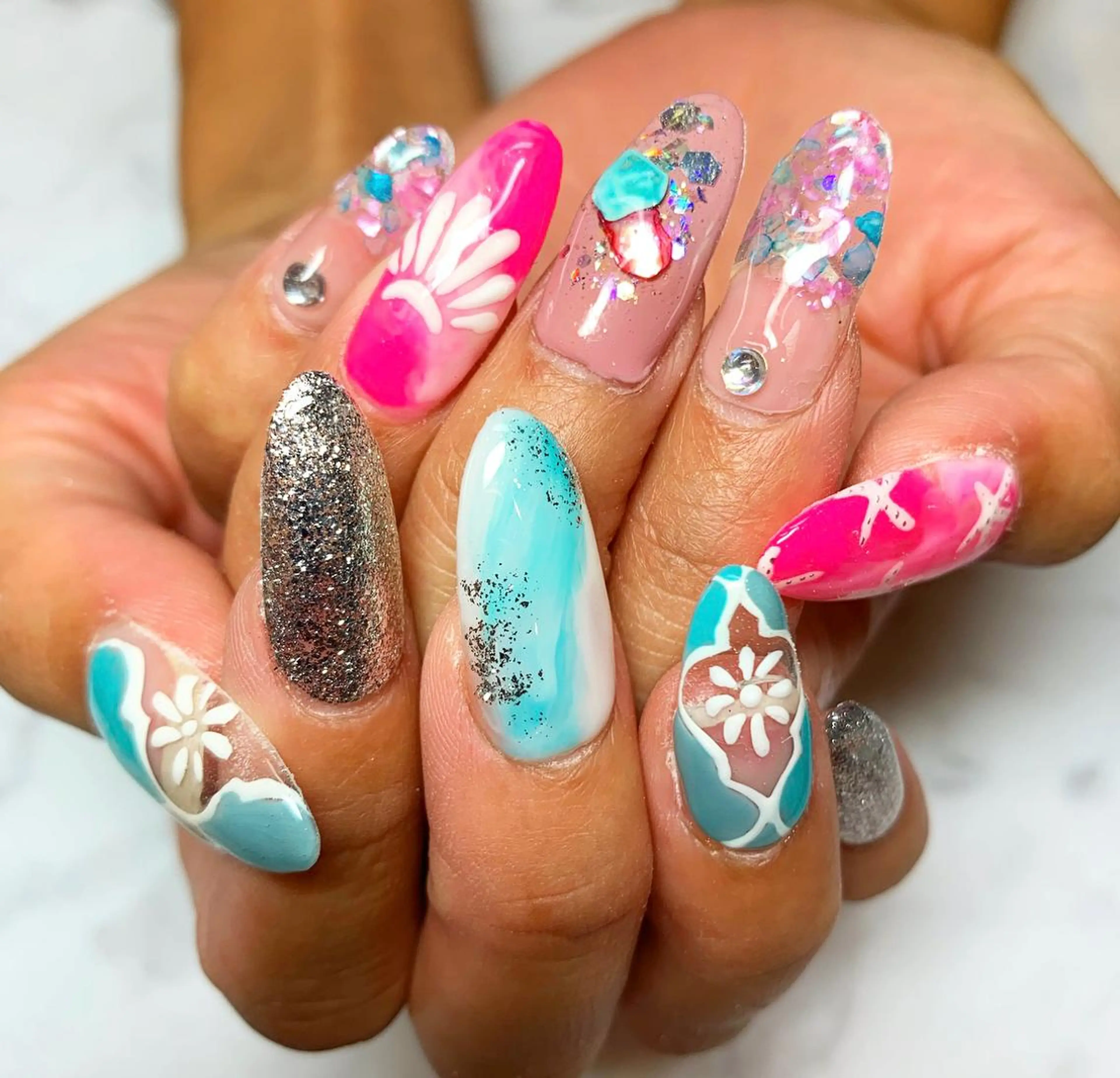 ネイル 駒月 明日香のネイルデザイン