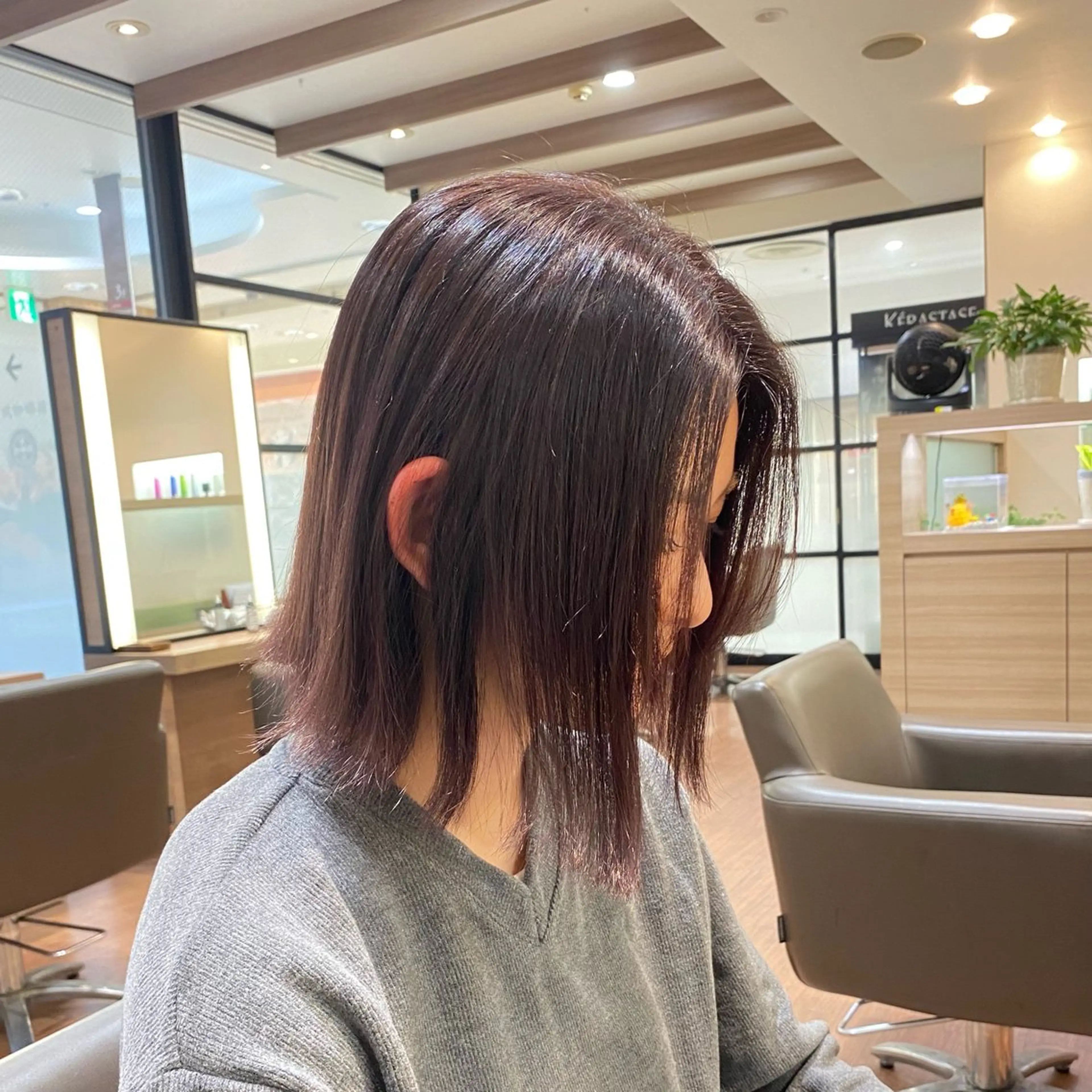 ミディアム カラー ヘアーサロン ソシエ新百合ヶ丘所属・🍒SOCIE あかり🍒のヘアスタイル