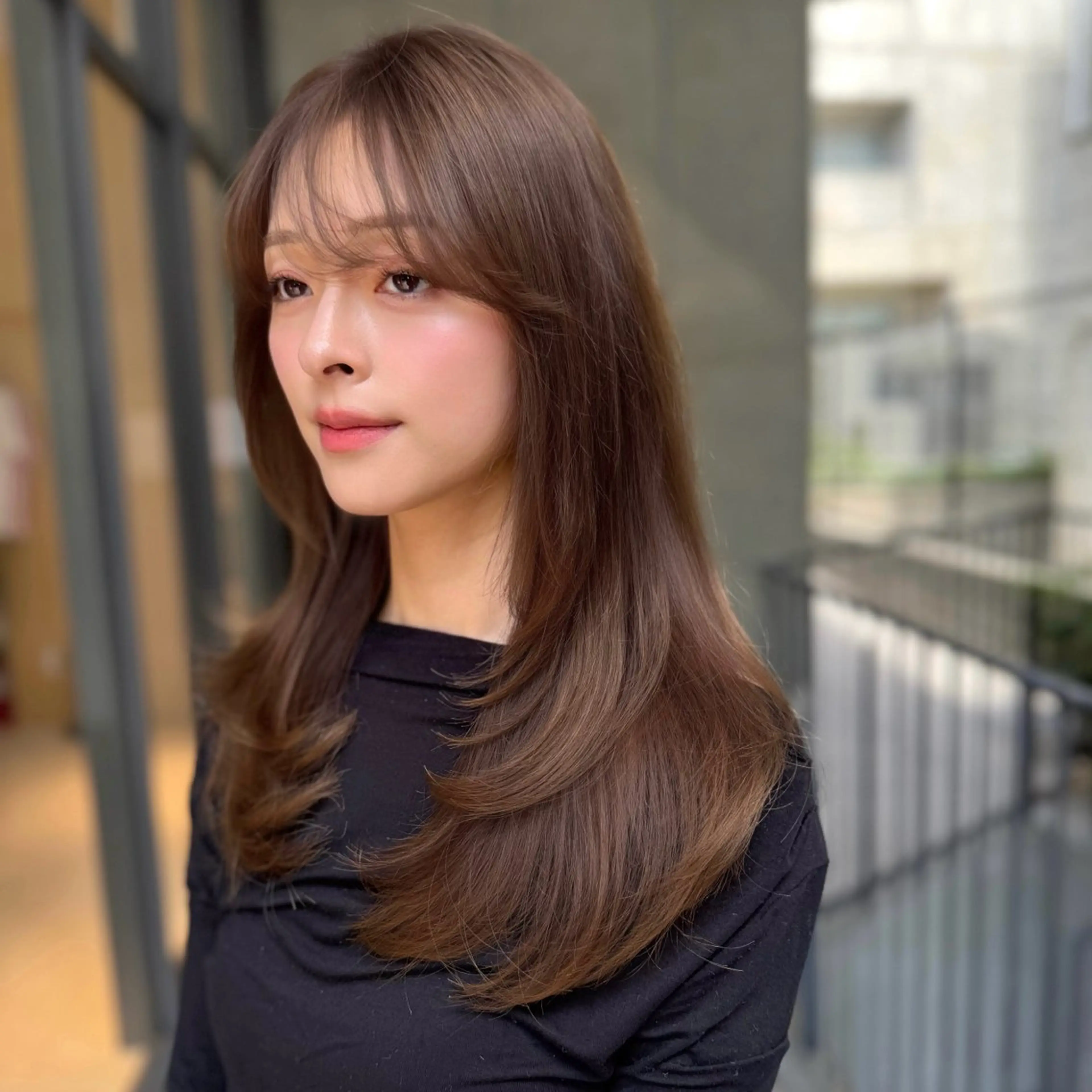 セミロング レイヤー特化/小顔顔 周り/セノ/表参道のヘアスタイル