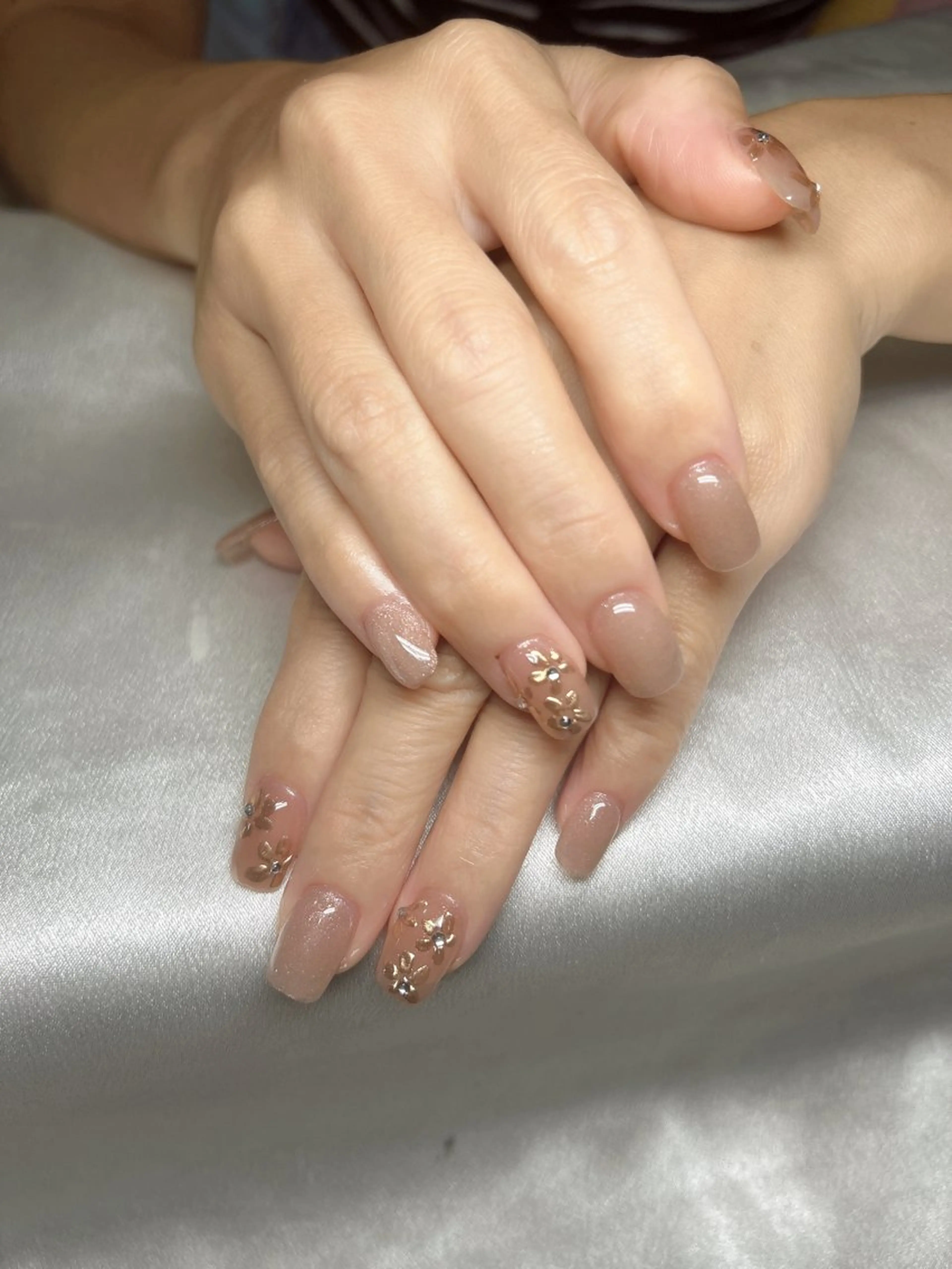 ネイル レアリティー所属・レアリティ ハヤシのネイルデザイン