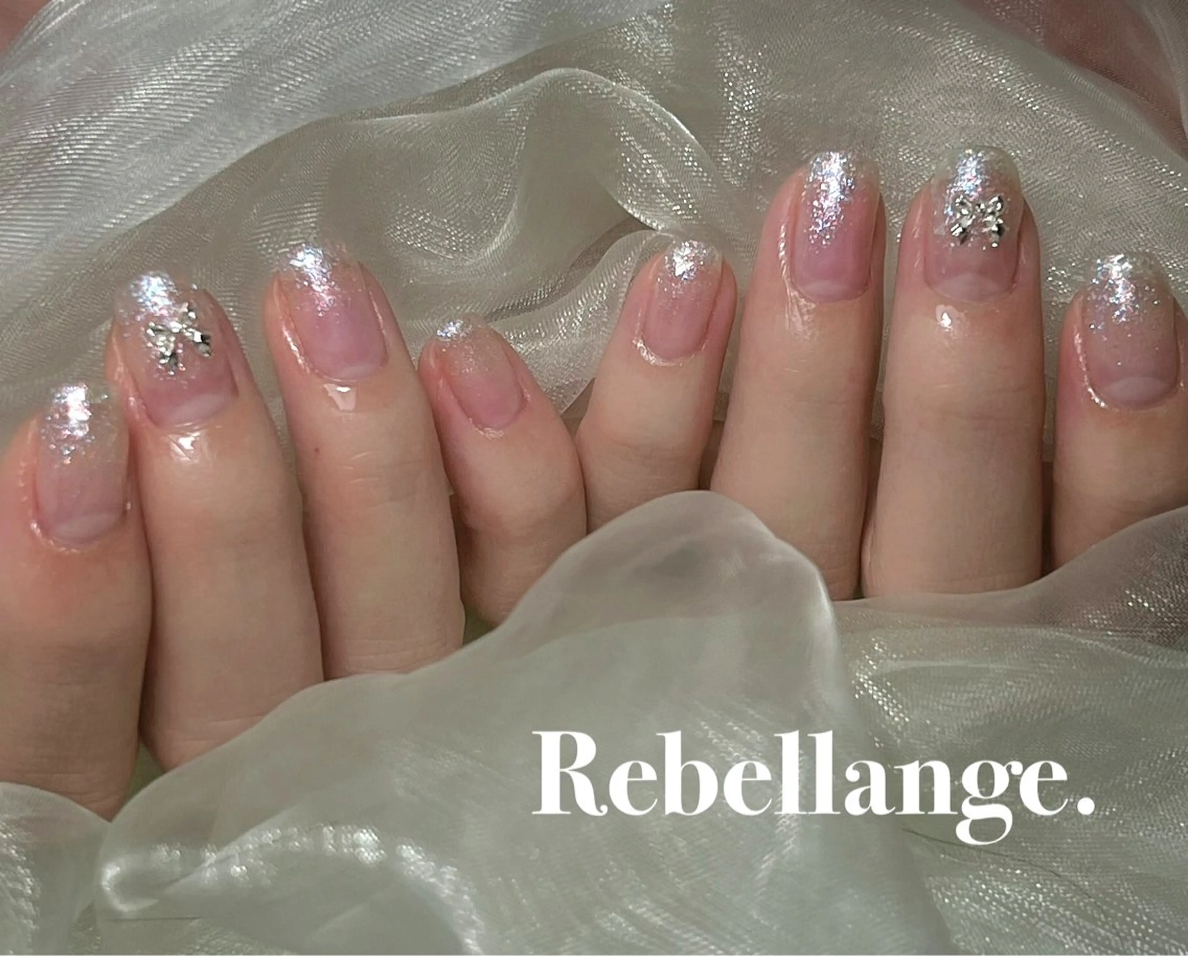 ネイル ハンドネイル Rebellange n.のネイルデザイン
