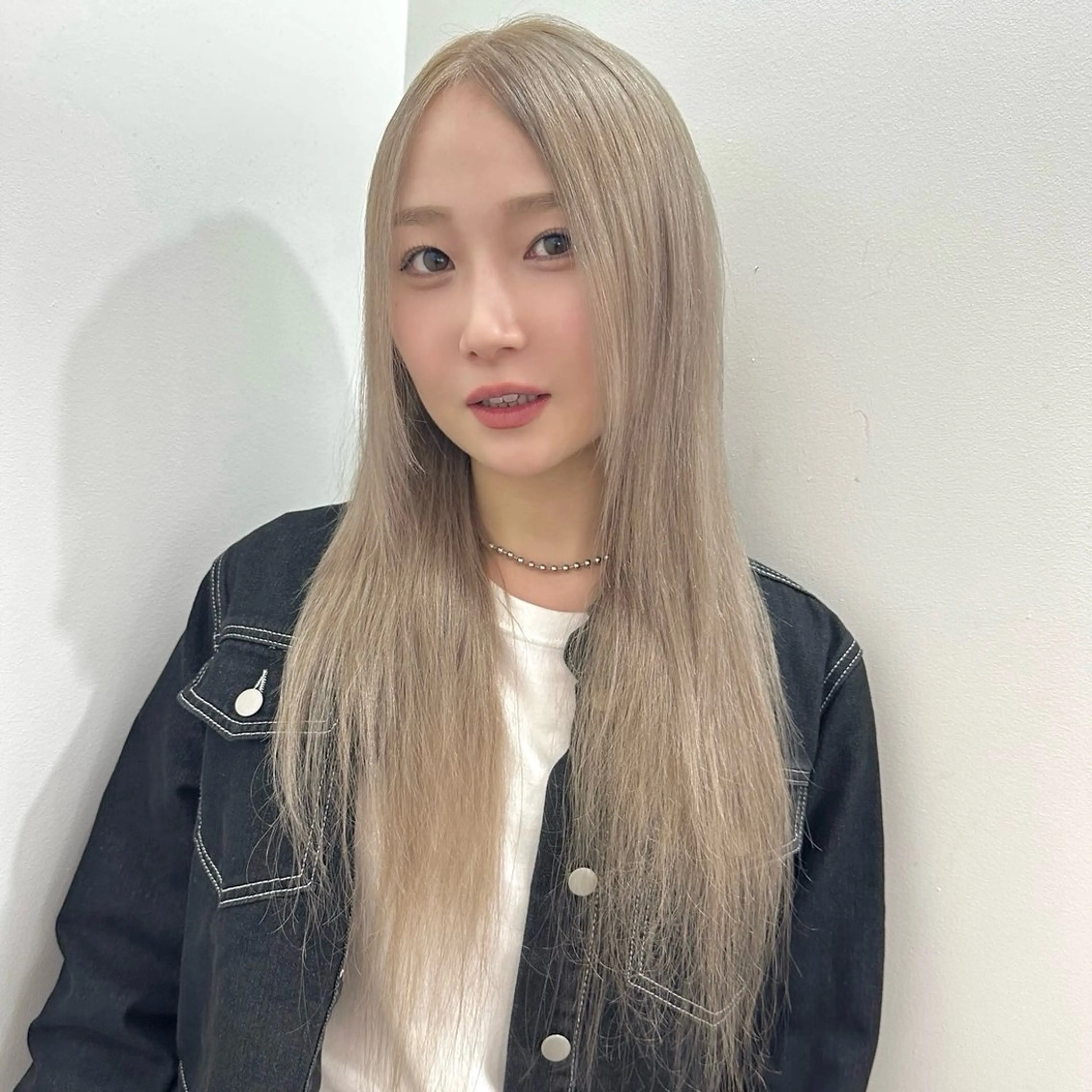 ロング カラー パーマ ヘアアレンジ メンズ カット ヘアカラー 🧨ブリーチー×ボブ レイヤー💎じゅえるのヘアスタイル