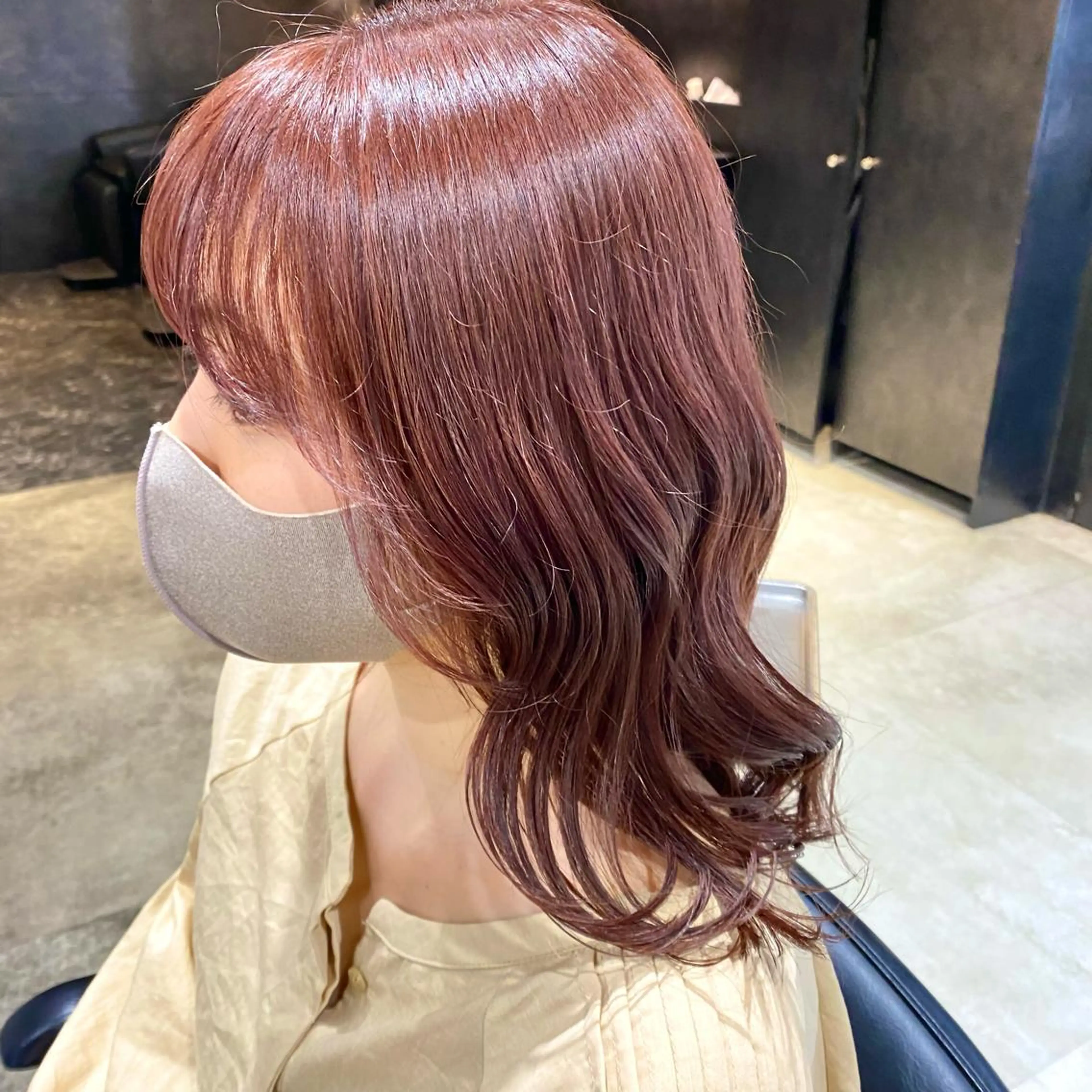 セミロング カラー ピンクカラー 増子 祐太朗のヘアスタイル