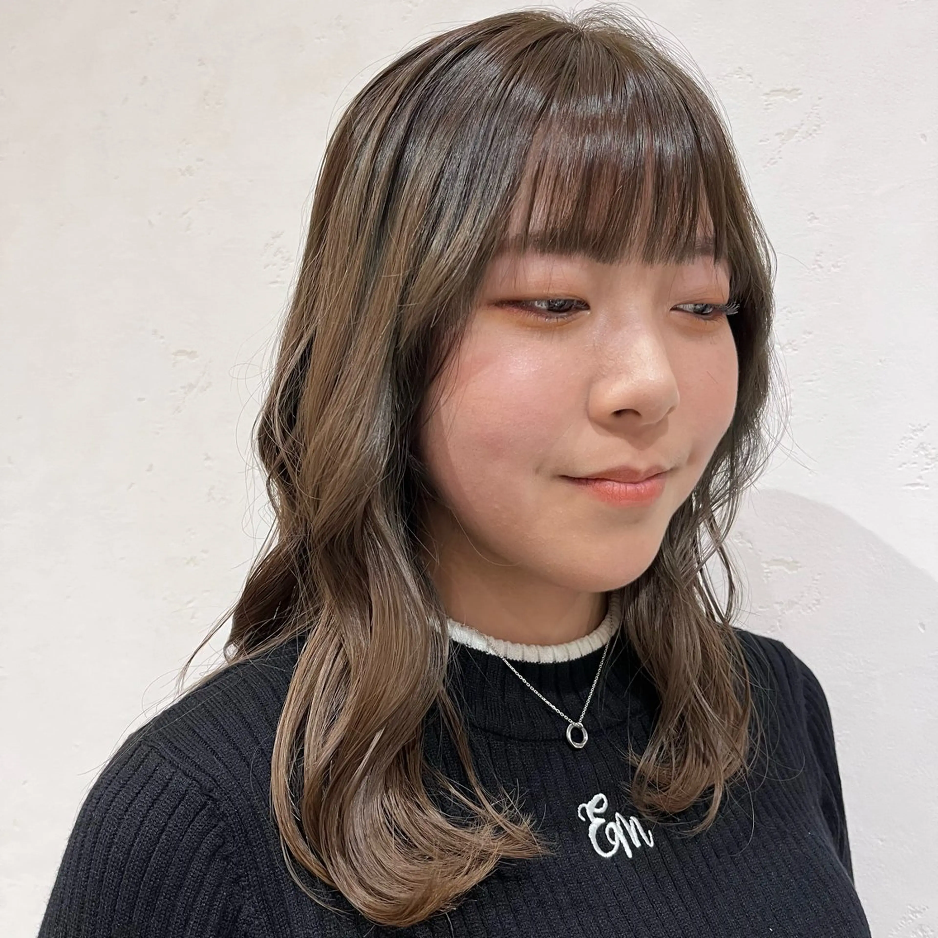 ミディアム カラー 北島 遥香🫧インナ ー /ベージュカラーのヘアスタイル