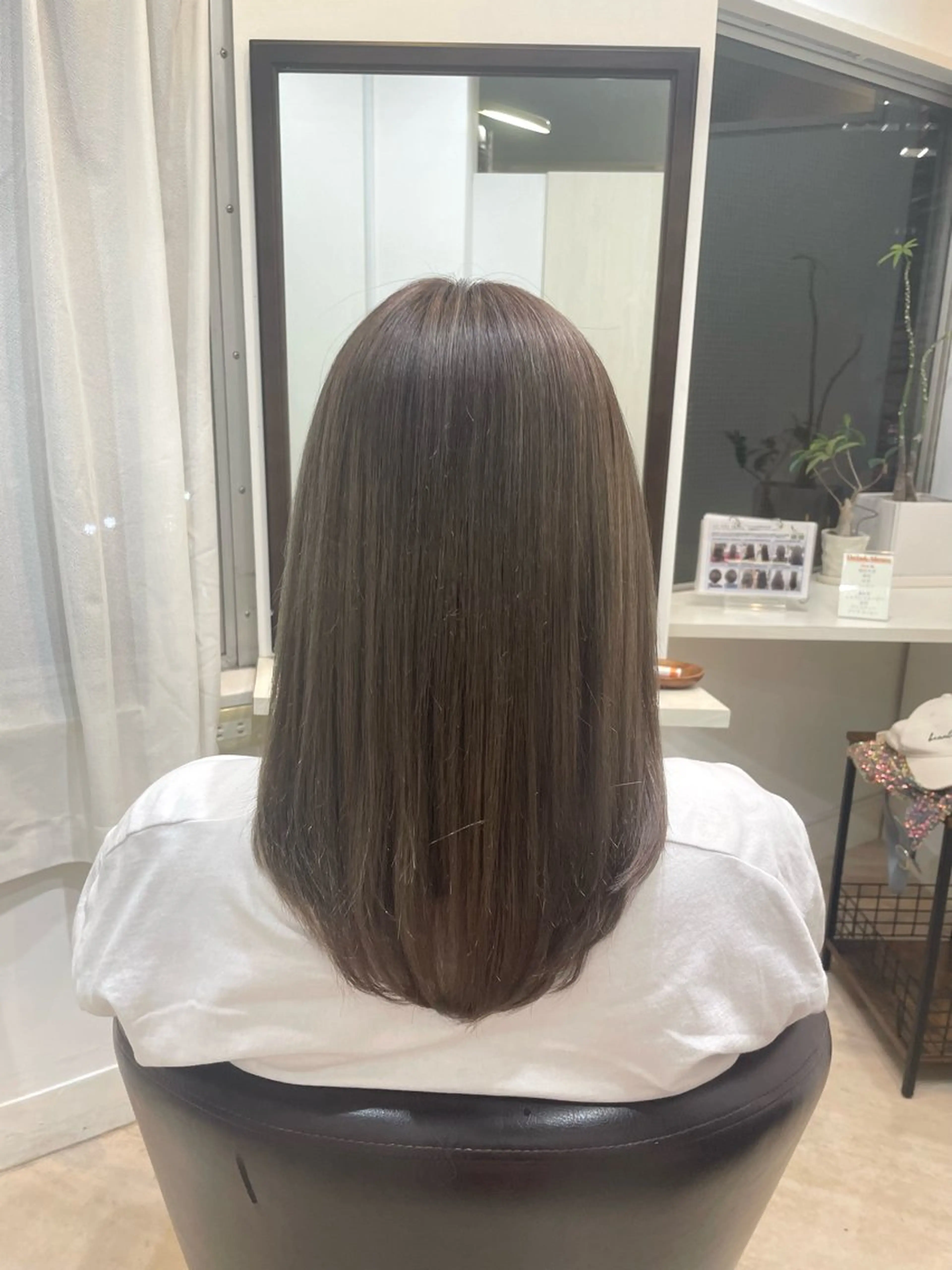 セミロング カラー ブリーチ 透明感カラー カット ヘアカラー トリートメント 🫧arisa🫧 レイヤー/アレンジのヘアスタイル