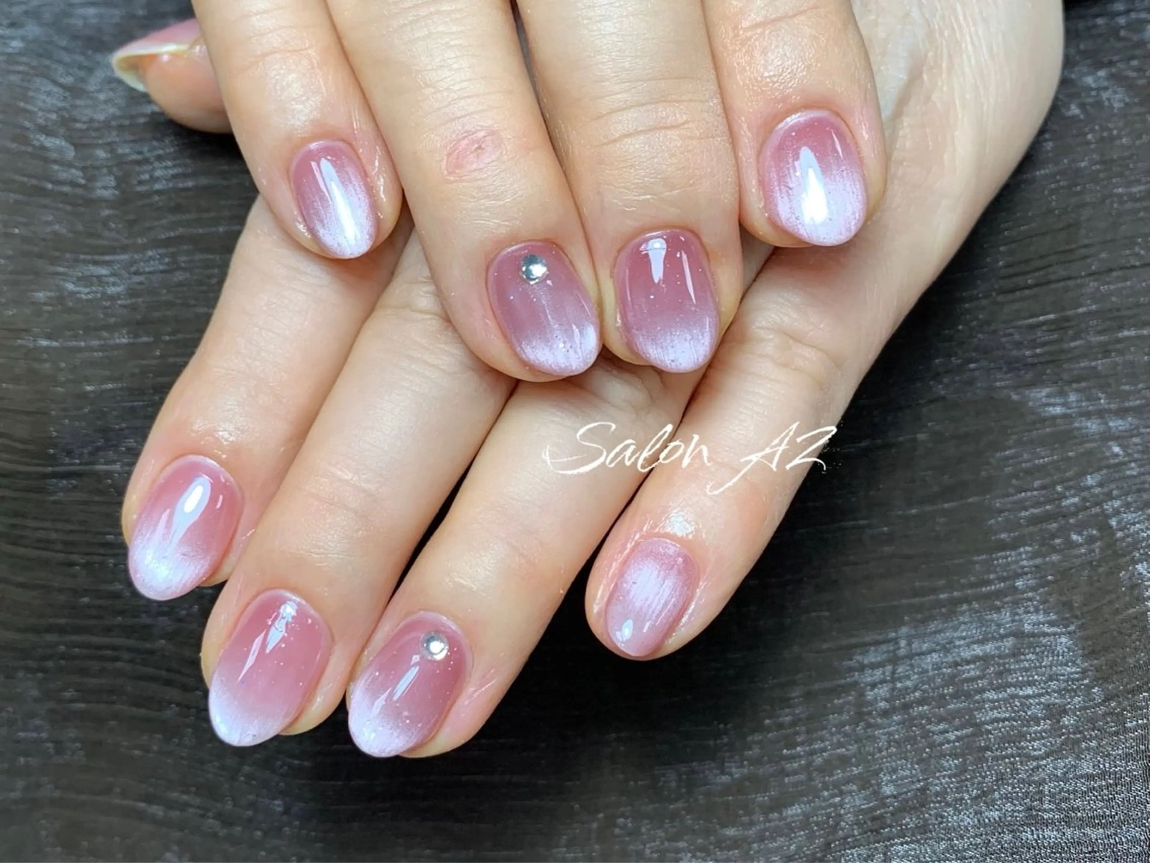 ネイル アートネイル フットネイル フレンチネイル マグネットネイル 持ち込み ハンドネイル salon AZのネイルデザイン