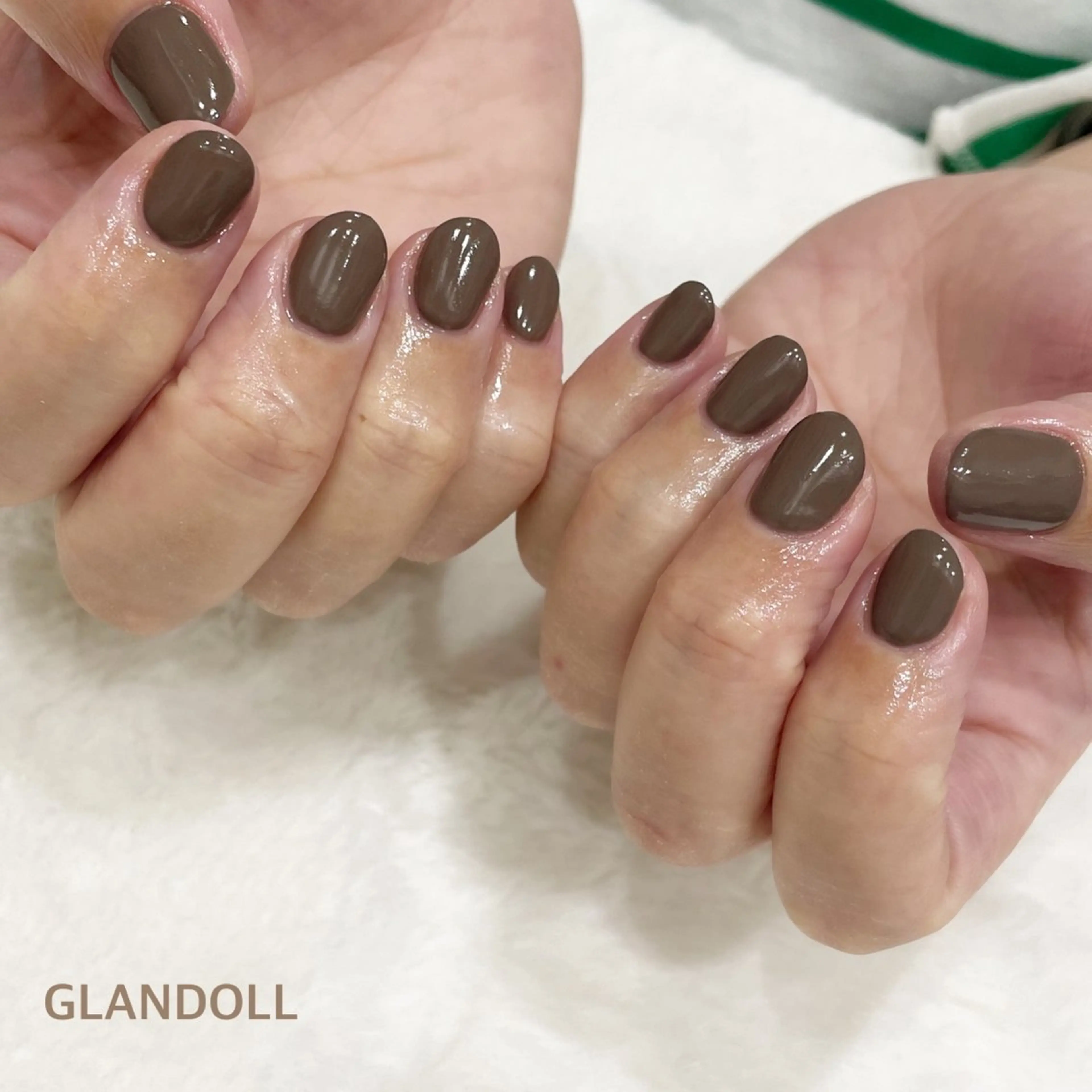 ネイル ハンドネイル GLANDOLL YURIのネイルデザイン