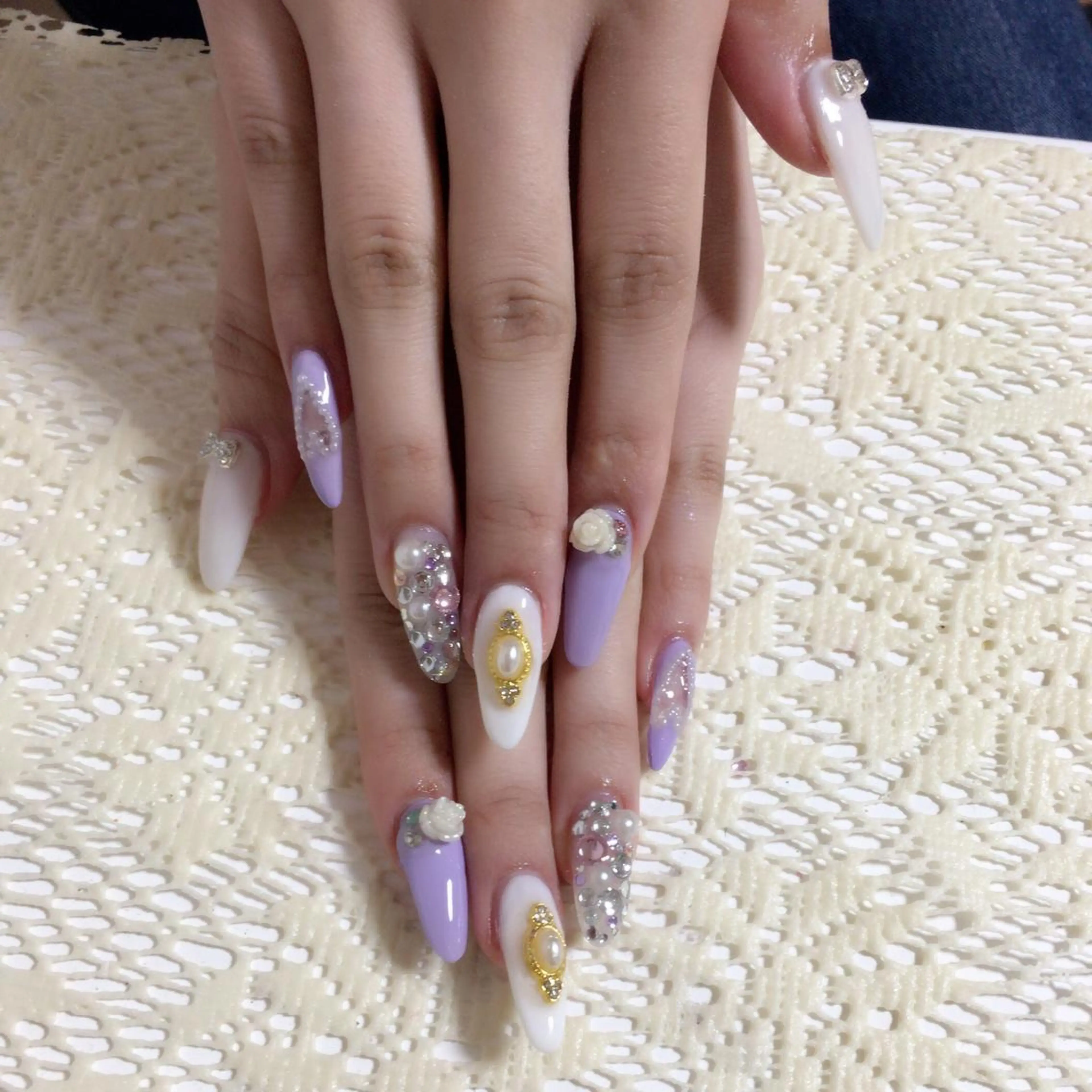 ネイル 藤 あやのネイルデザイン