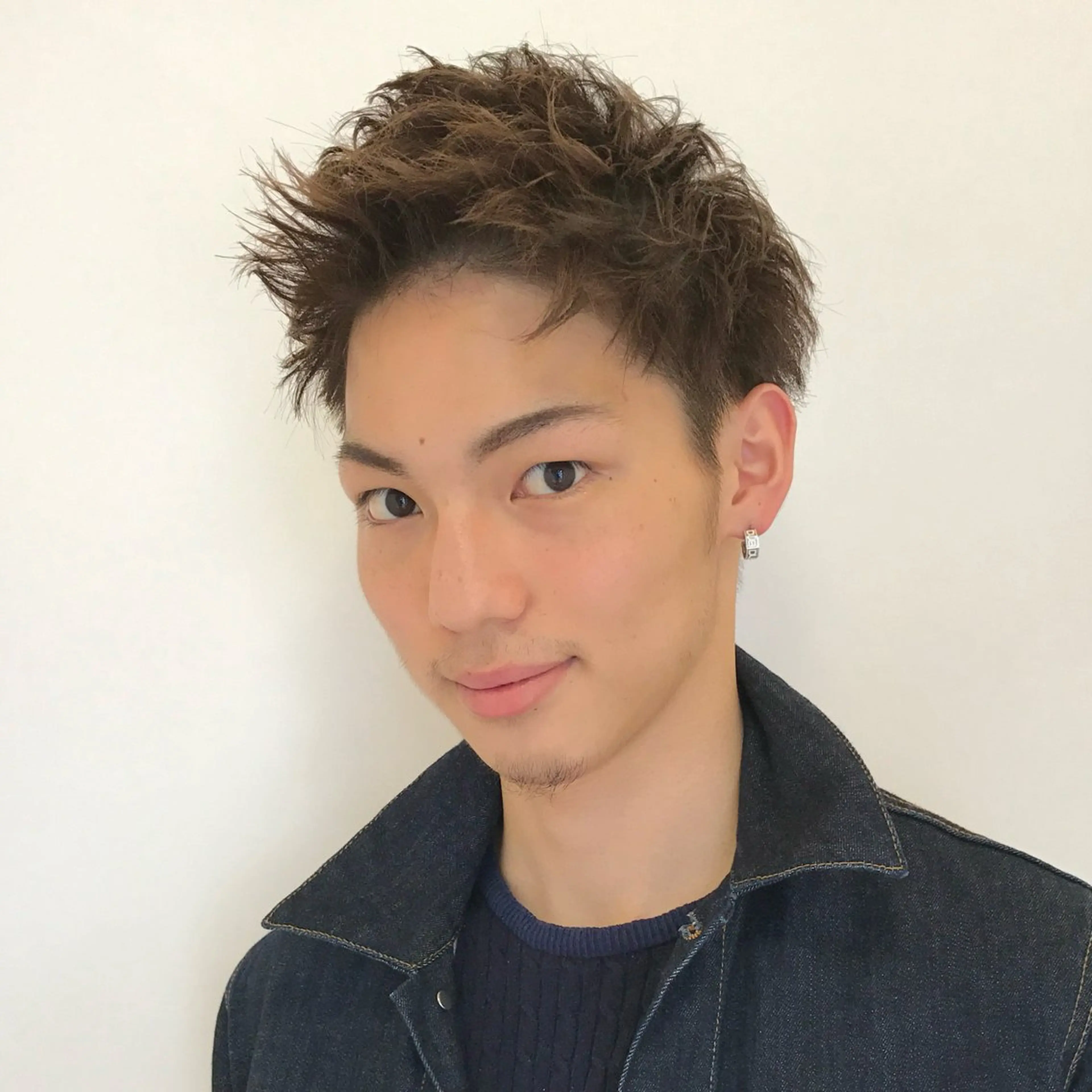 メンズカット専用×眉カット×炭酸シャンプーの写真