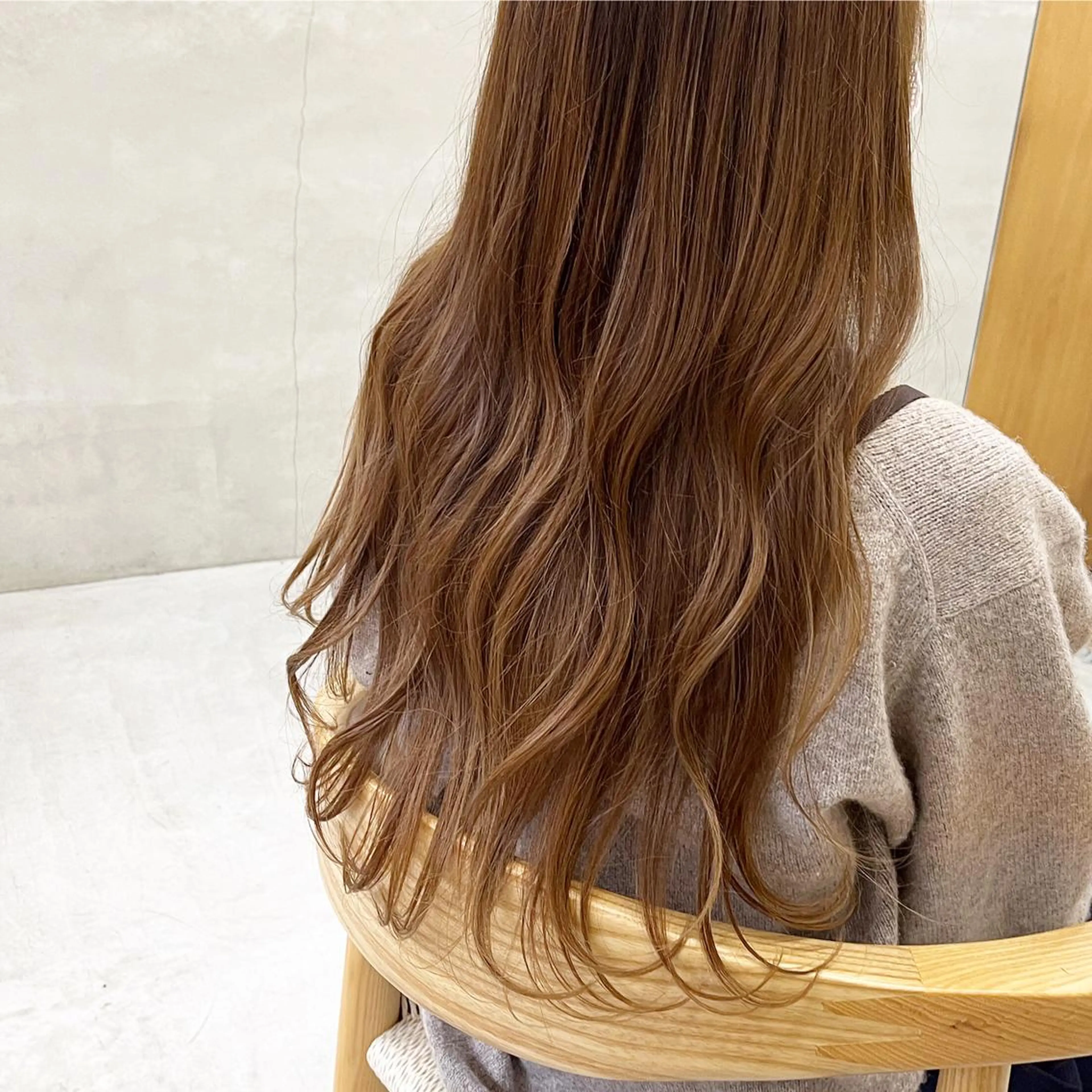 ロング カラー ブリーチ グラデーションカラー muku所属・レディースカット モデル/ayunaのヘアスタイル