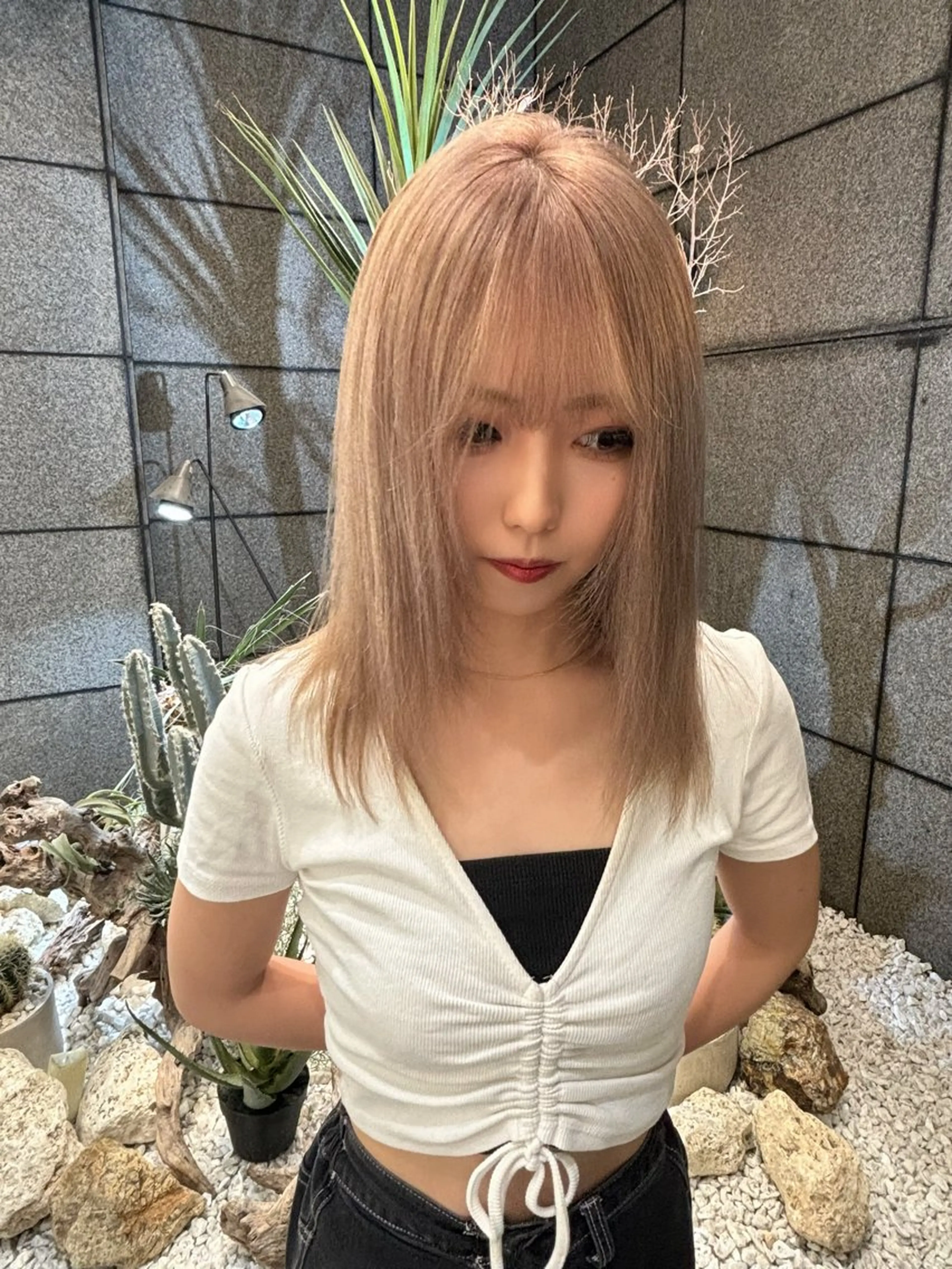 ミディアム カラー ベージュカラー ミルクティーベージュ ヘアカラー 🥇メンズパーマ /縮毛矯正/木村神心のヘアスタイル