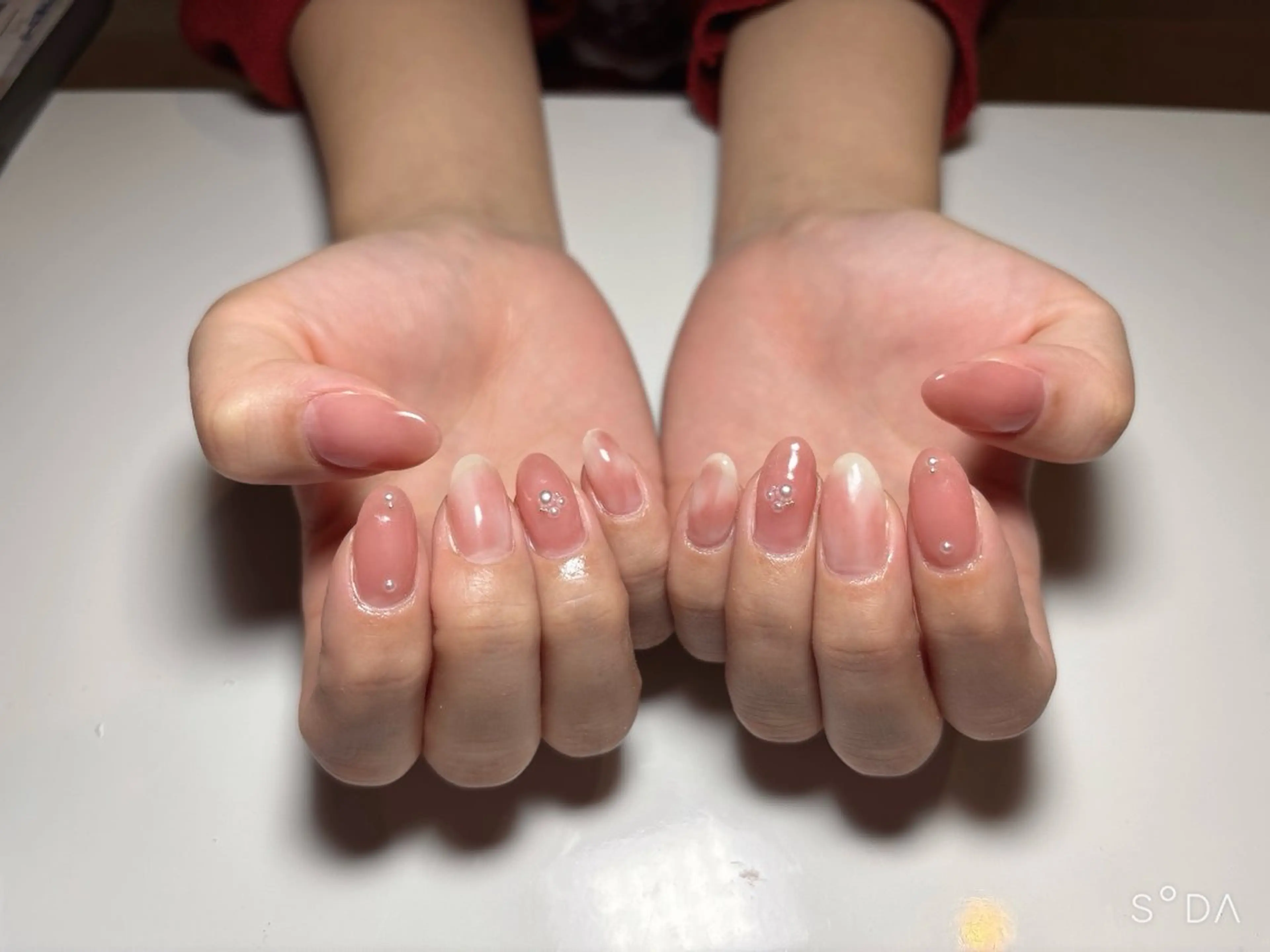 ネイル ハンドネイル Ree所属・ネイル脱毛 Reeのネイルデザイン