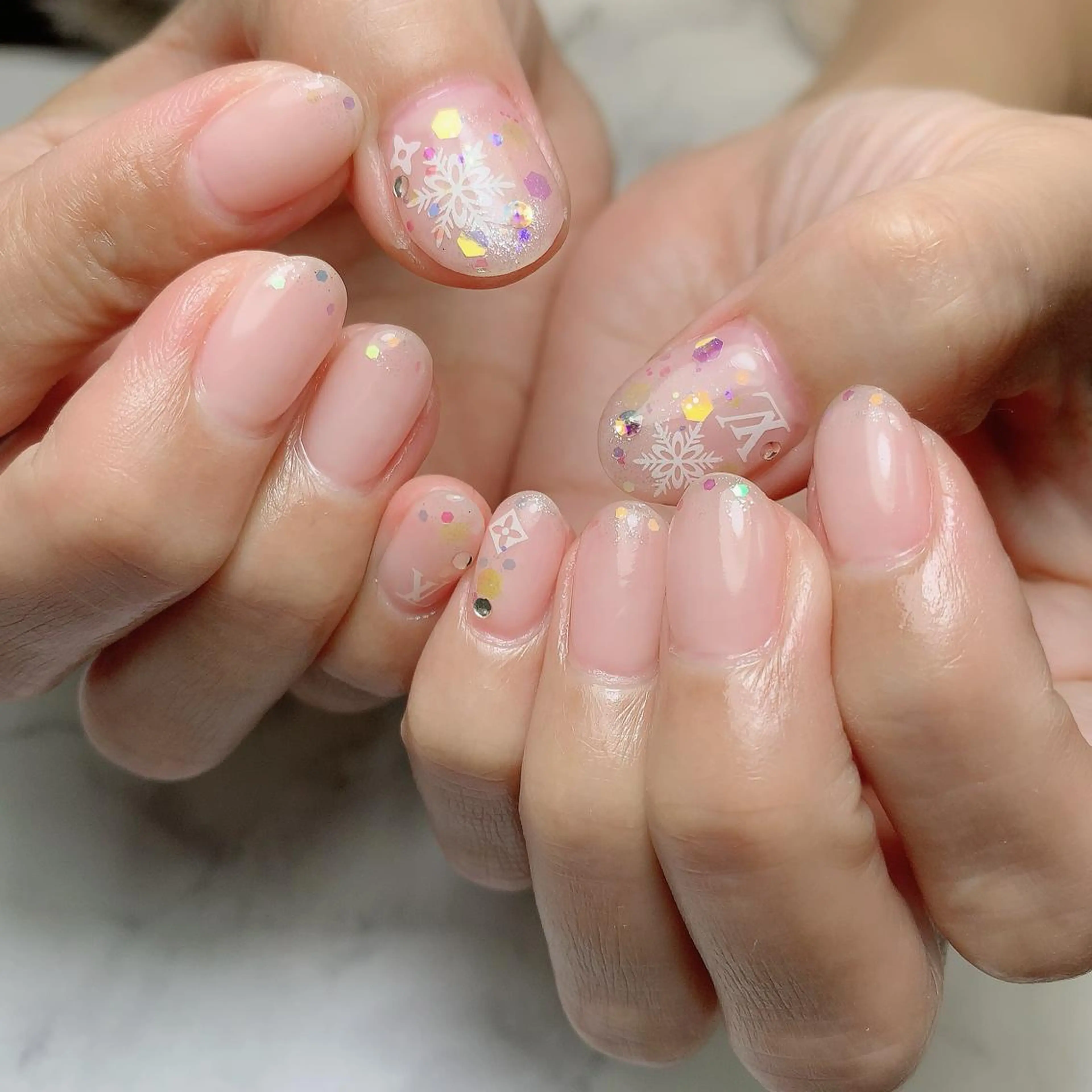 ネイル es nailのネイルデザイン