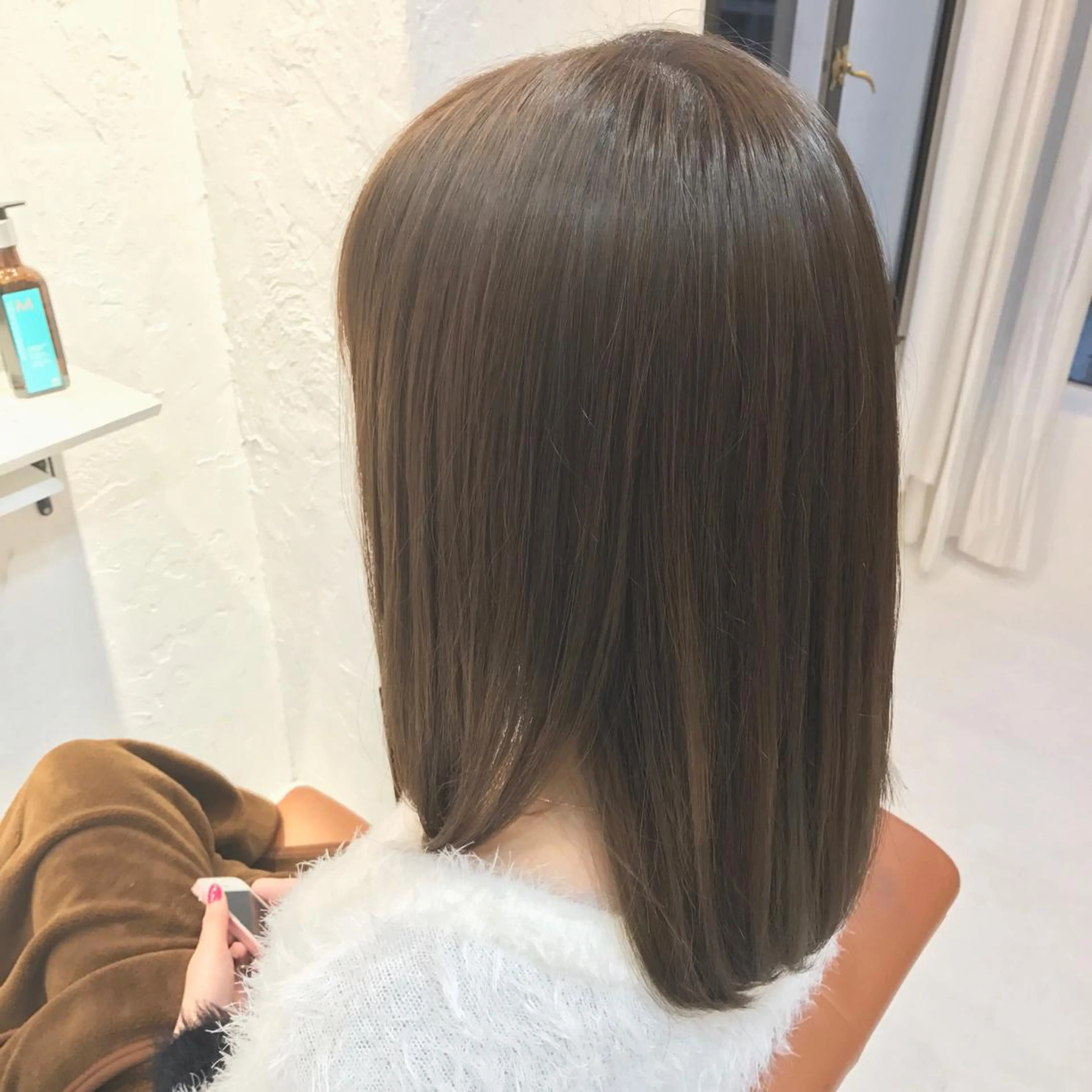 セミロング カラー ベージュカラー ROMMY. ロミーのヘアスタイル