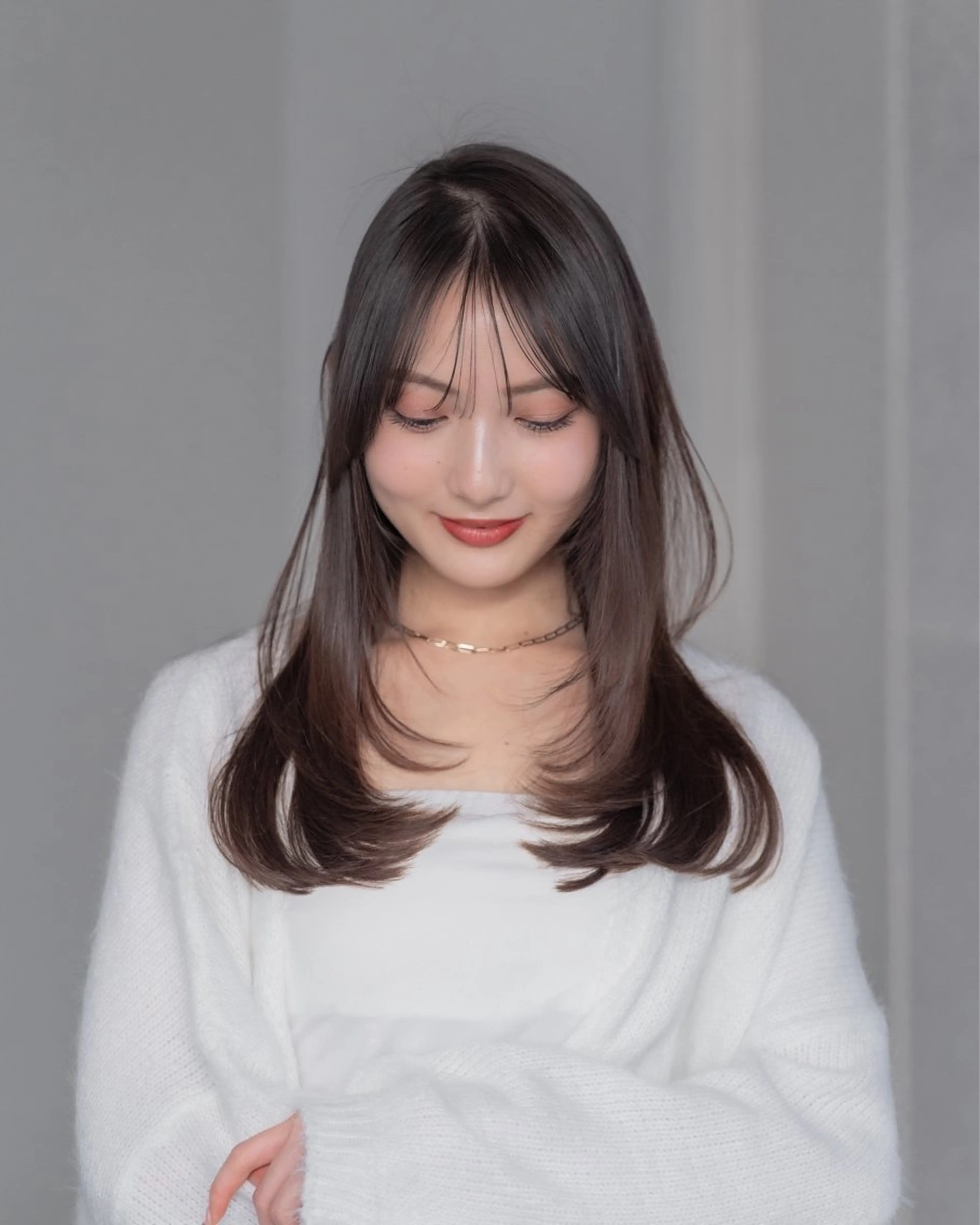 ロング カラー ヘアアレンジ ロングレイヤー グレージュ レイヤーカット ロング 縮毛矯正/グレージュ /表参道/小森波琉のヘアスタイル