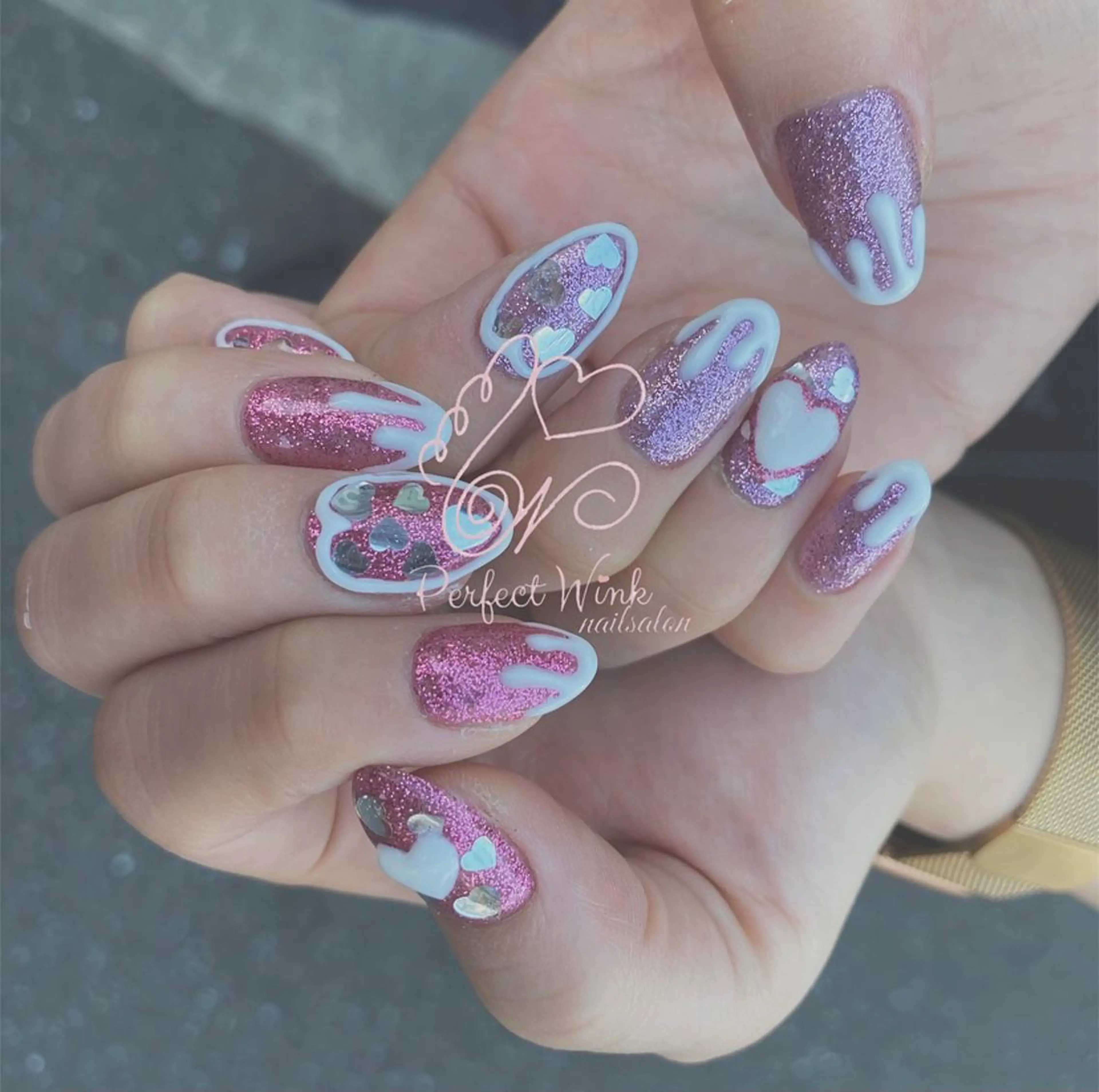 ネイル ハート キラキラネイル 💅Perfect Wink RUI🌈のネイルデザイン