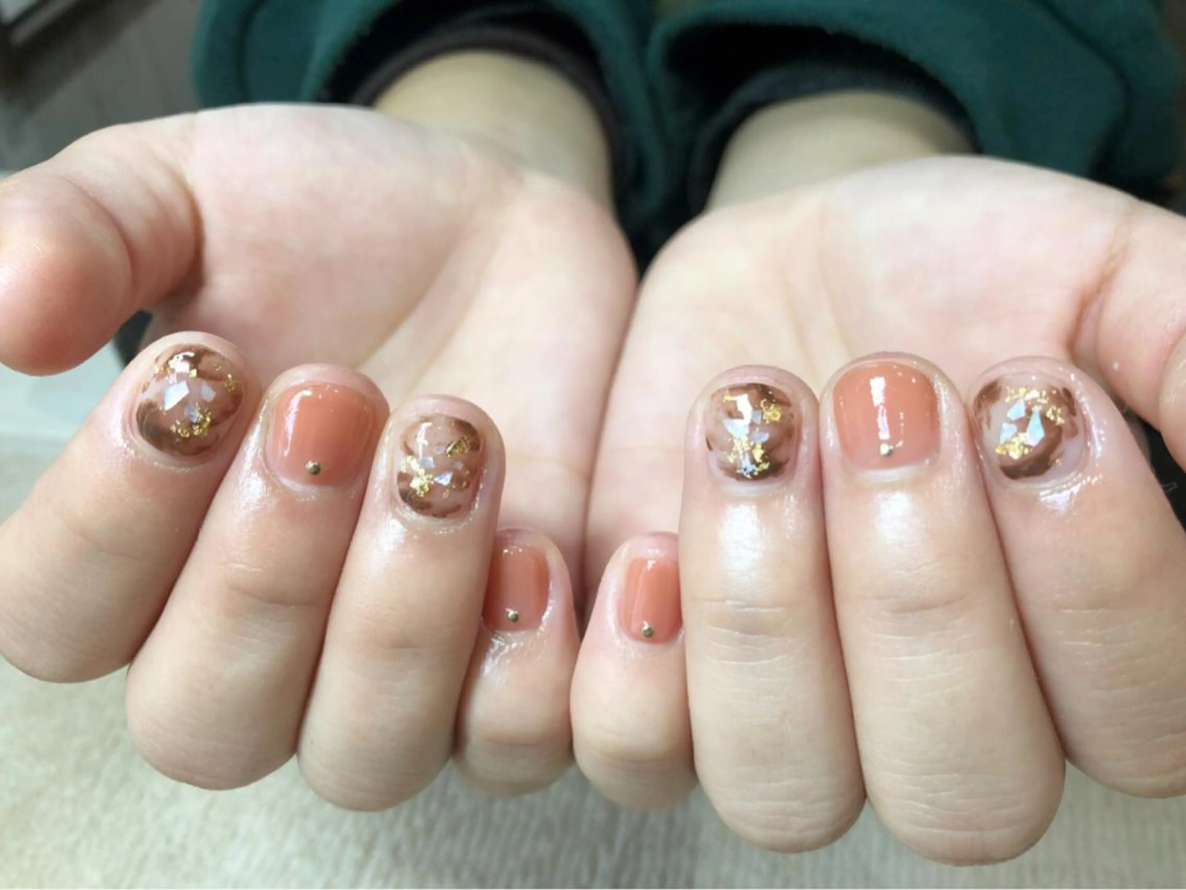 ネイル embrace エンブレイスのヘアスタイル